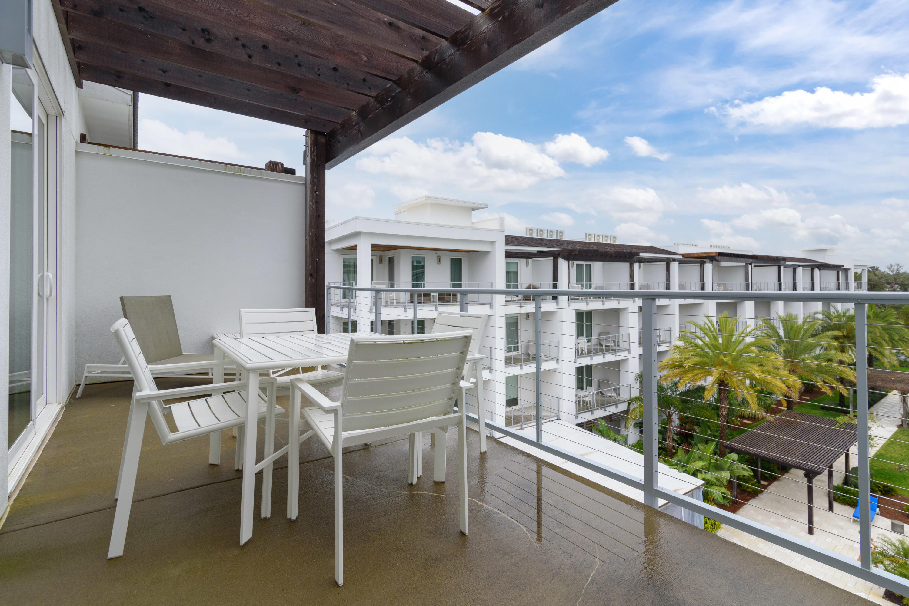 THE POINTE - Residential