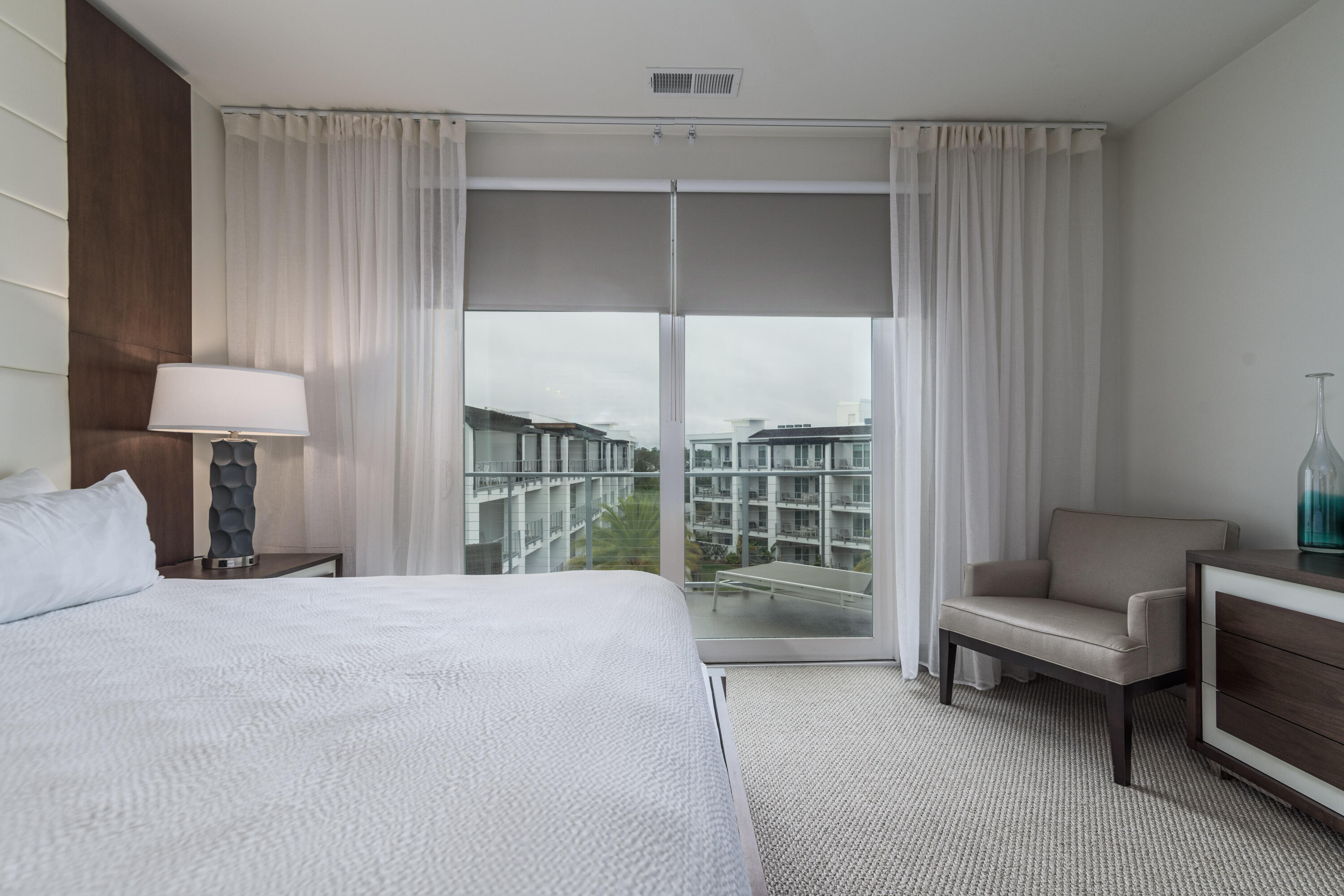 THE POINTE - Residential