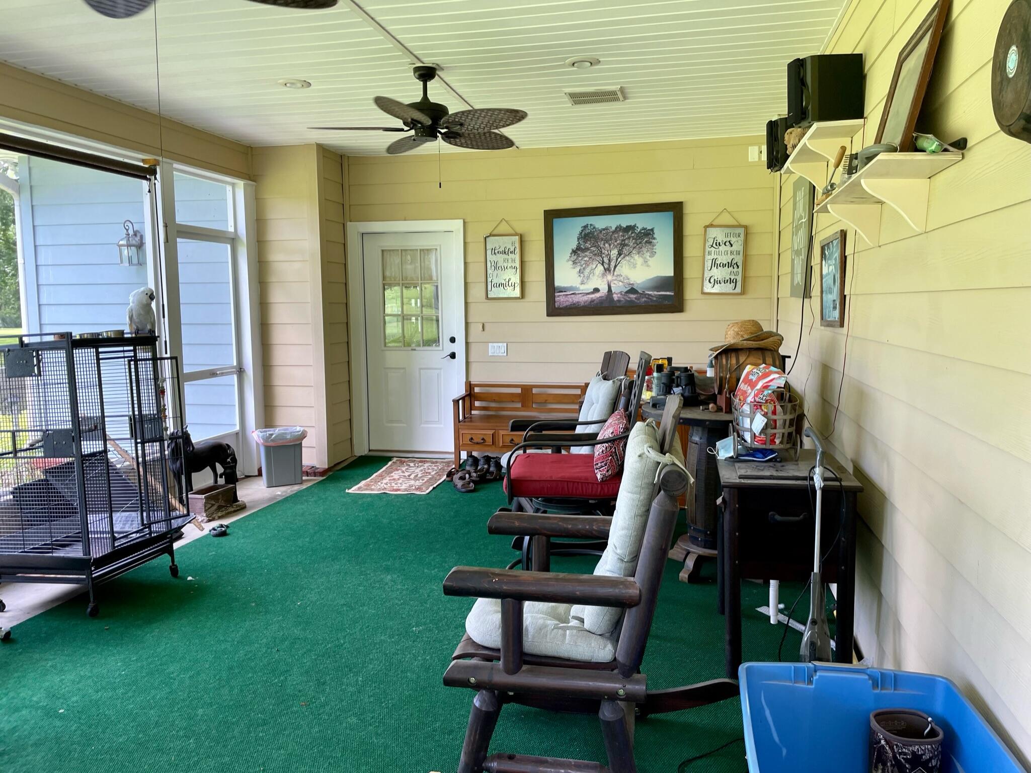 NO RECORDED SUBDIVISION - Residential