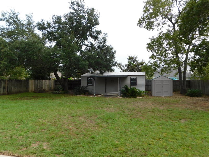 CHEROKEE BEND S/D PH 2 - Residential