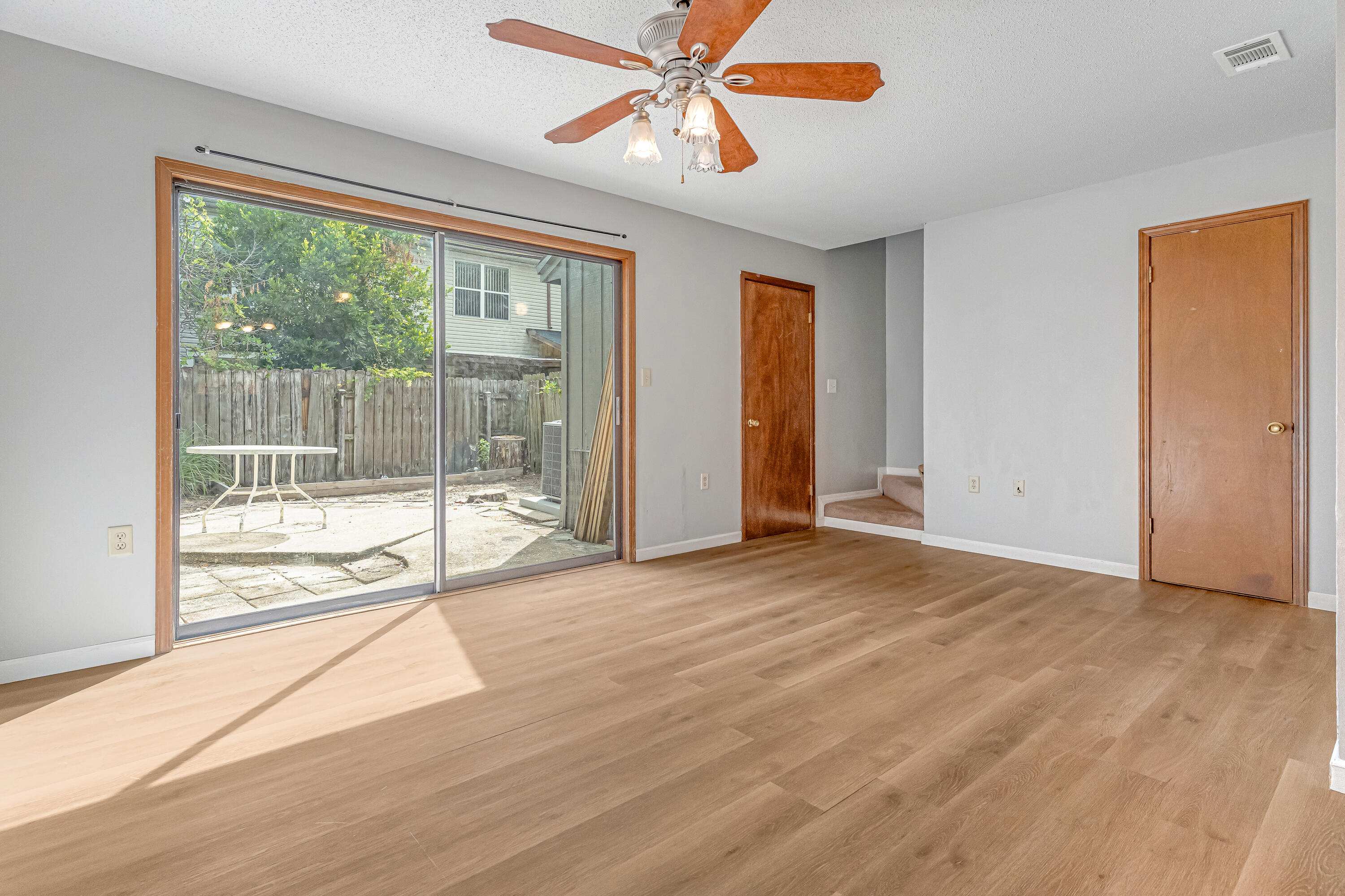 SHANGRA WOODS 1ST ADDN - Residential