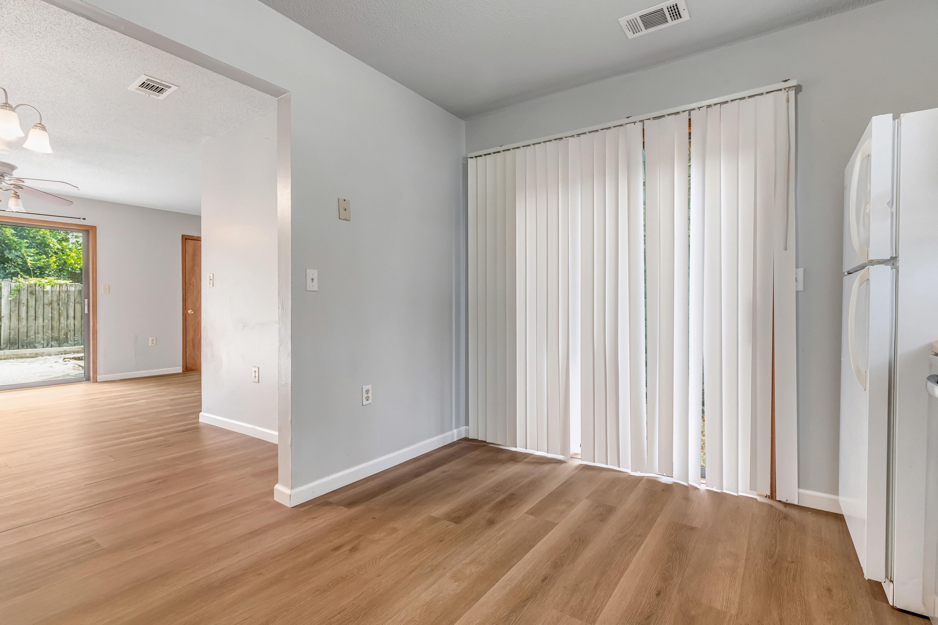 SHANGRA WOODS 1ST ADDN - Residential