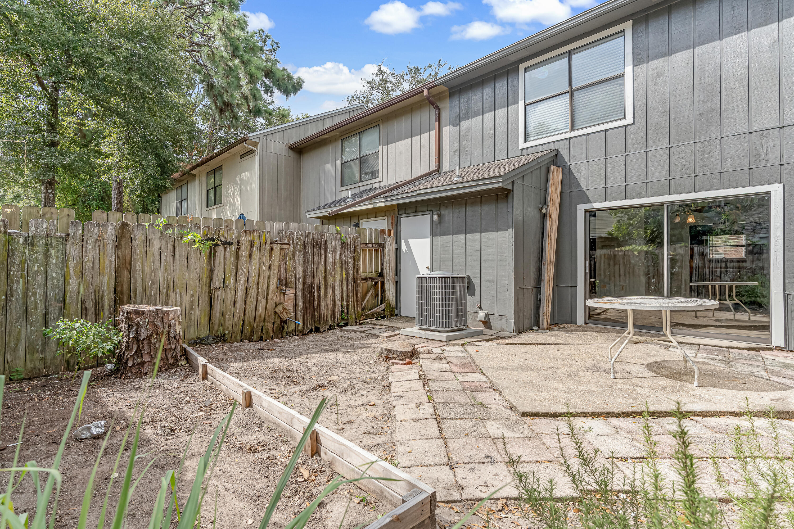 SHANGRA WOODS 1ST ADDN - Residential