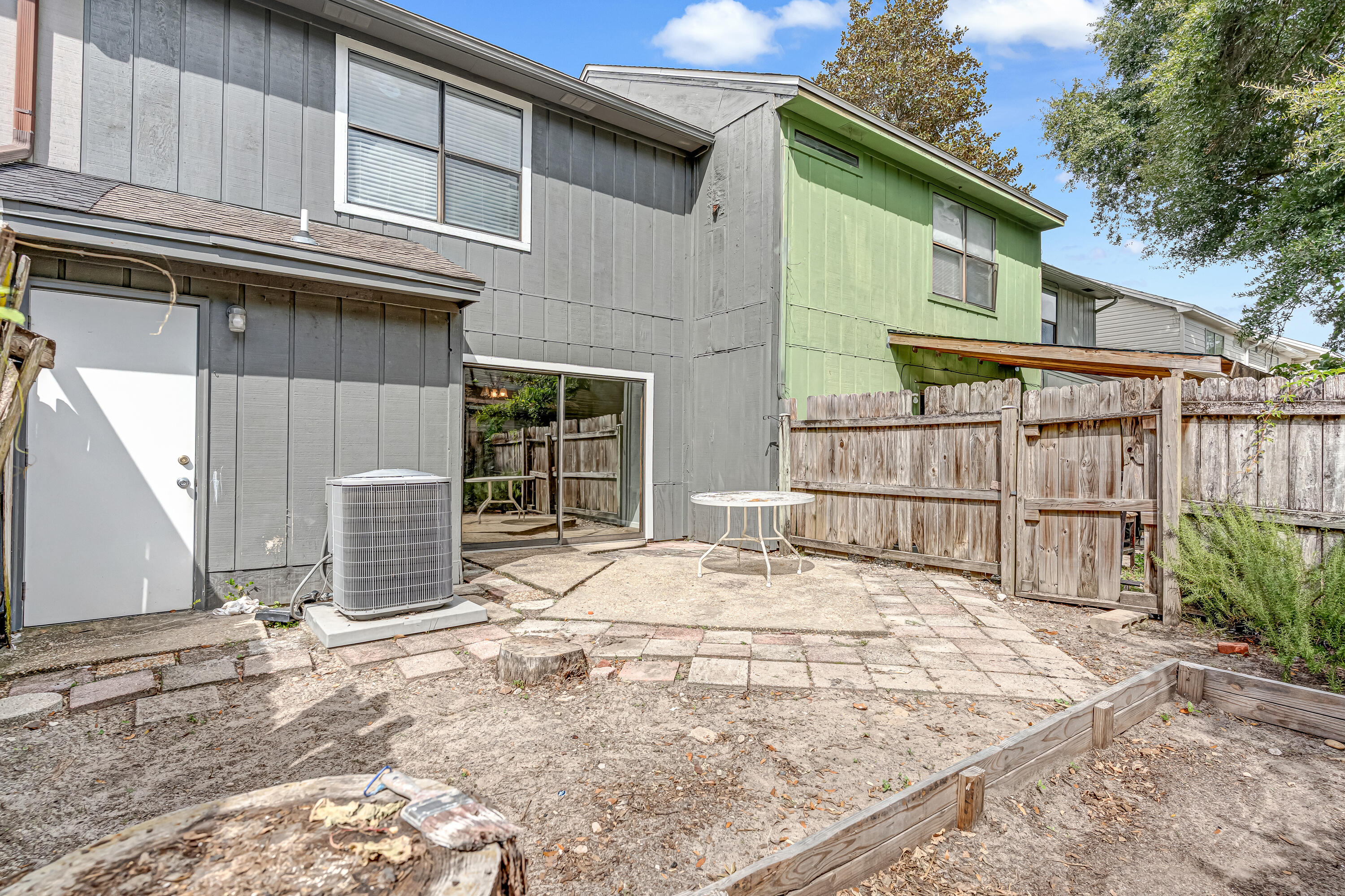 SHANGRA WOODS 1ST ADDN - Residential