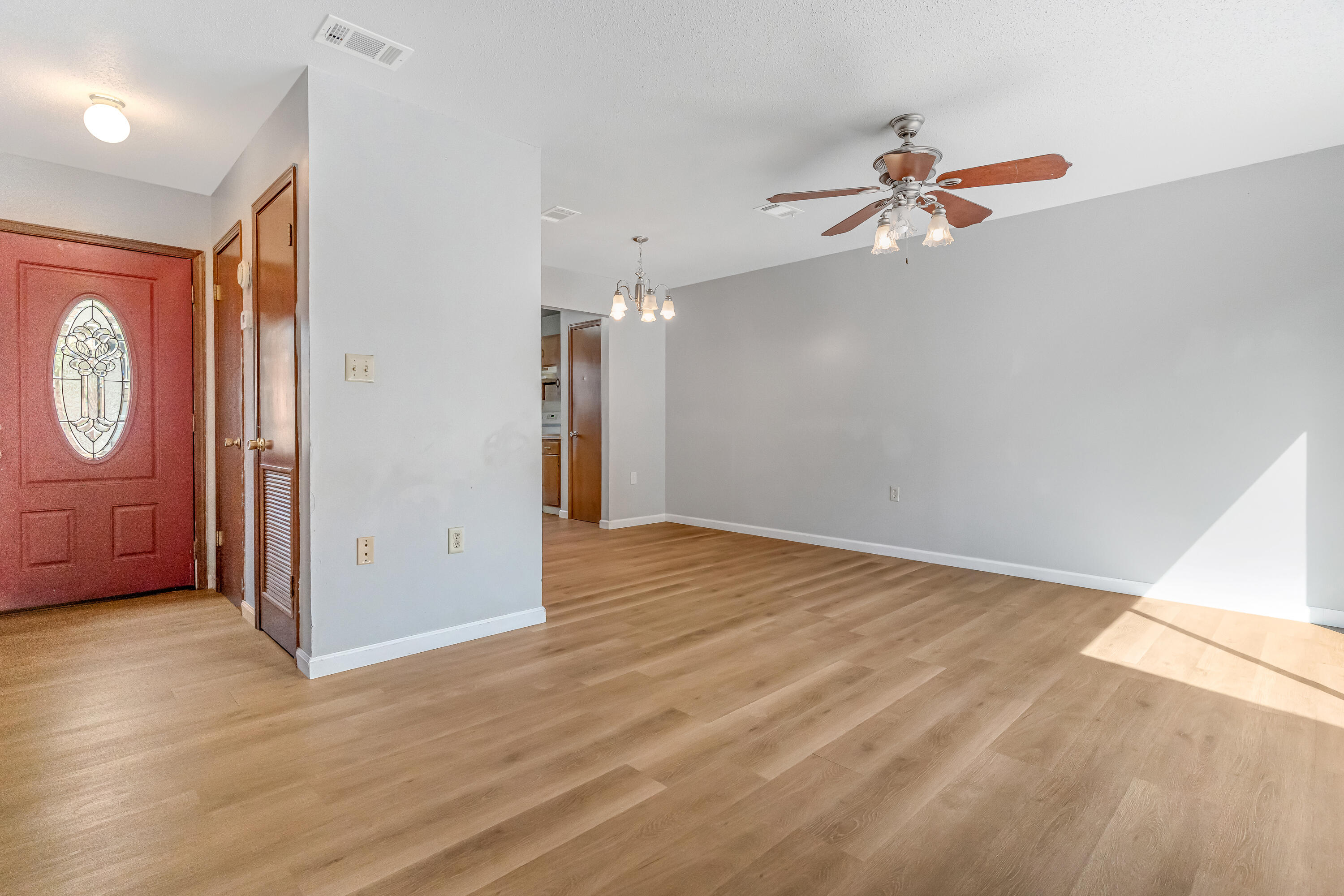 SHANGRA WOODS 1ST ADDN - Residential