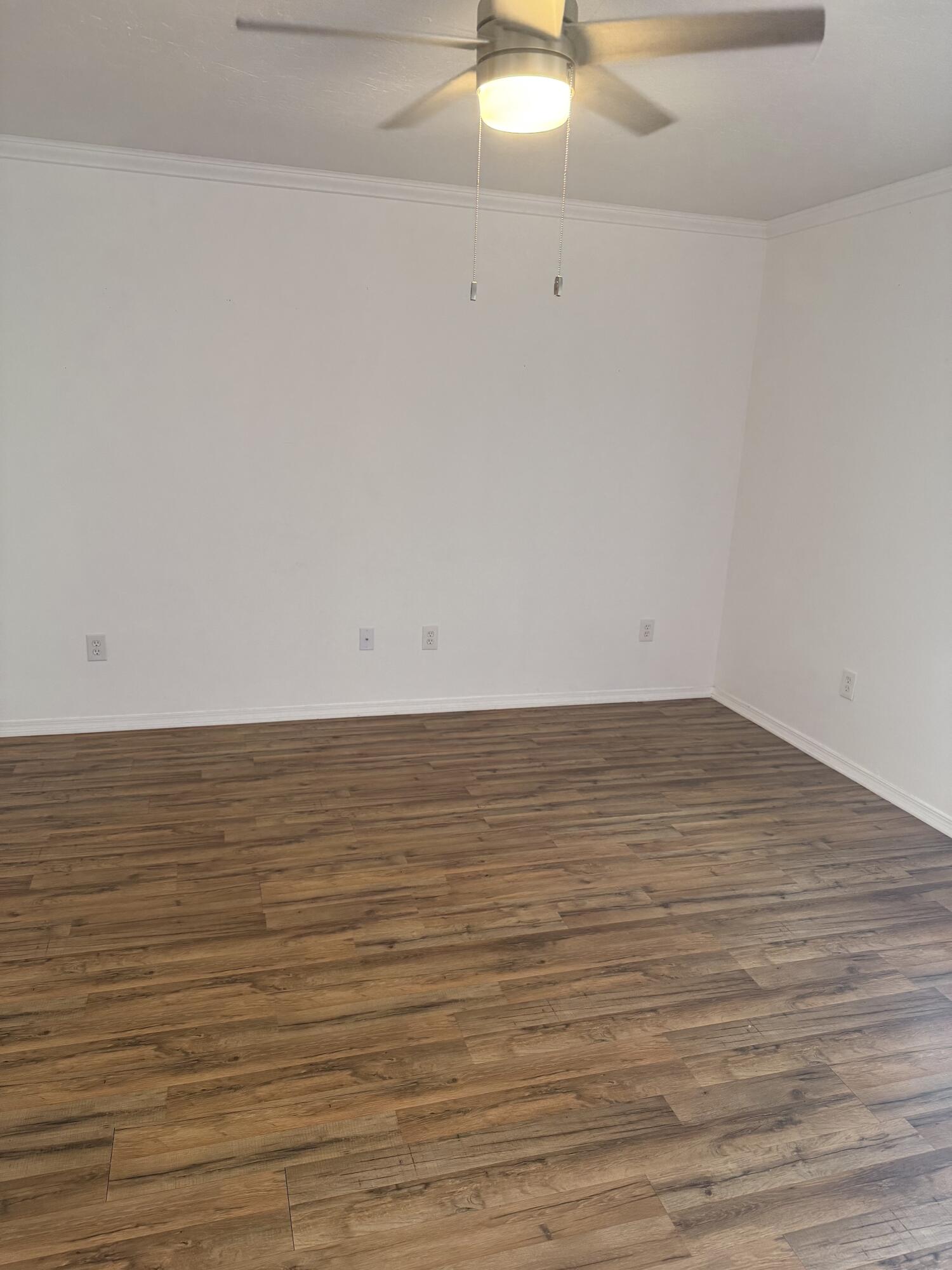 SHAY LIN T/H - Residential Lease