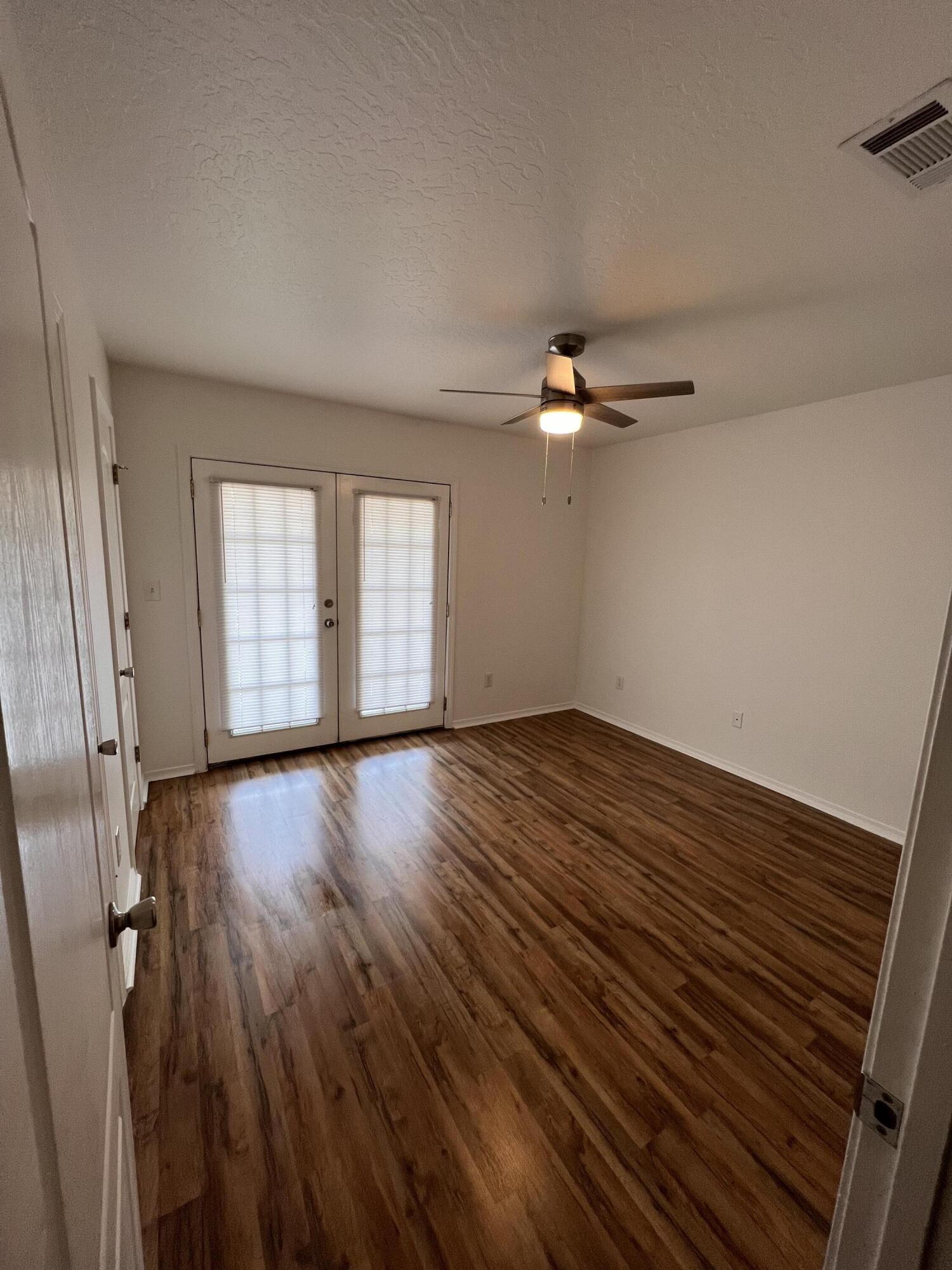 SHAY LIN T/H - Residential Lease