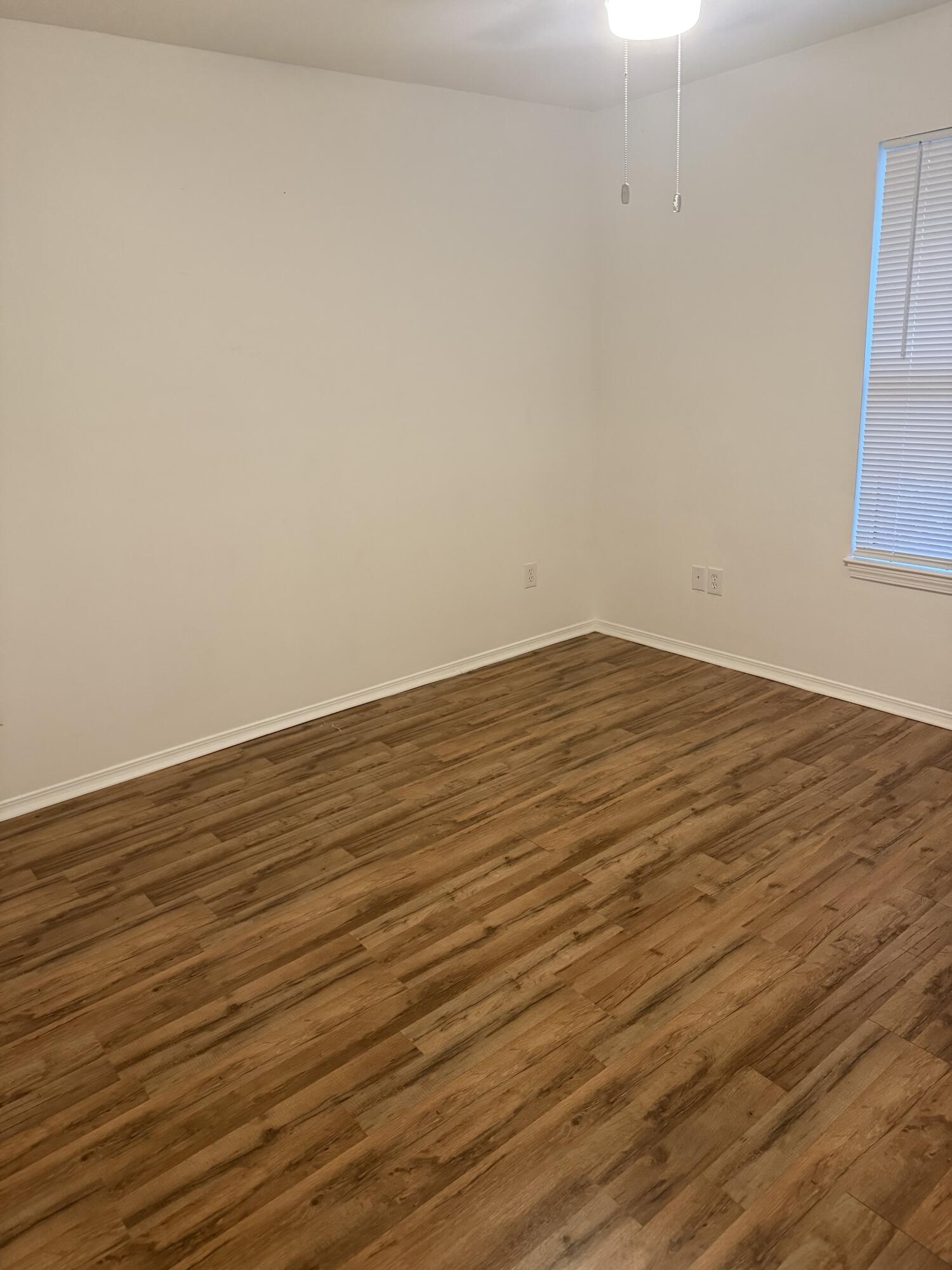 SHAY LIN T/H - Residential Lease