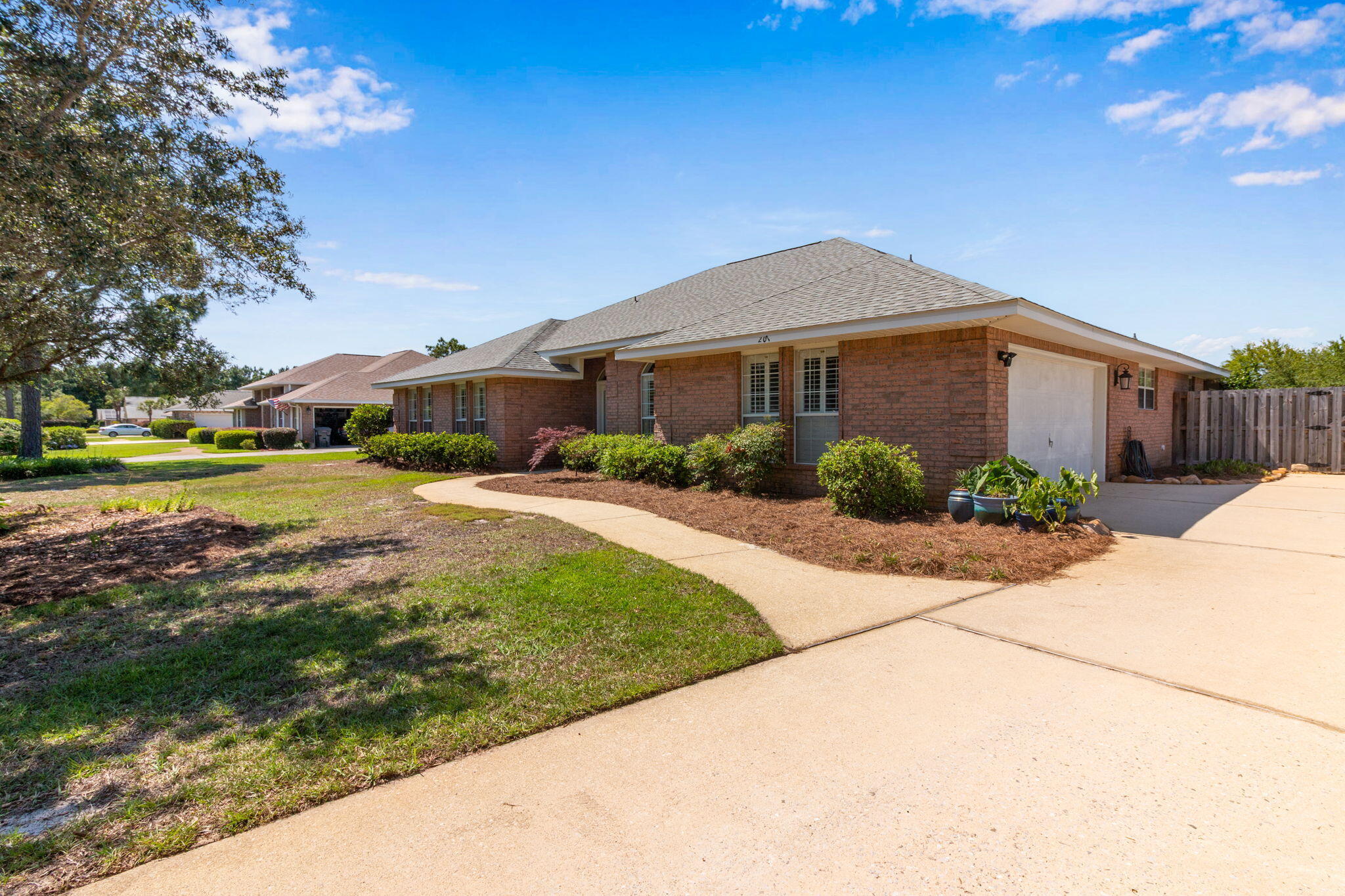 207 E Shipwreck Road
