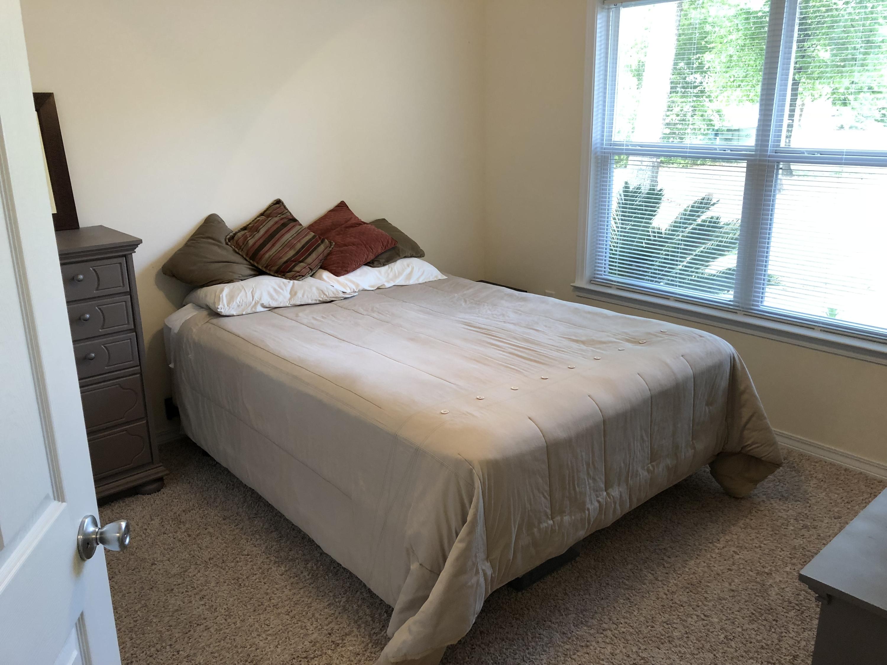 Oak dale mini farms - Residential