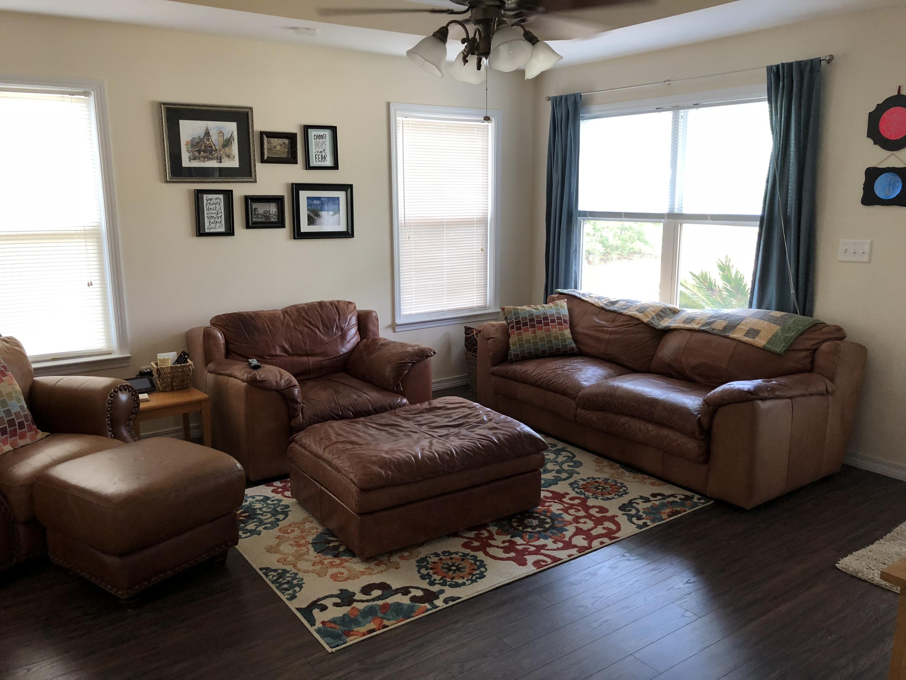 Oak dale mini farms - Residential