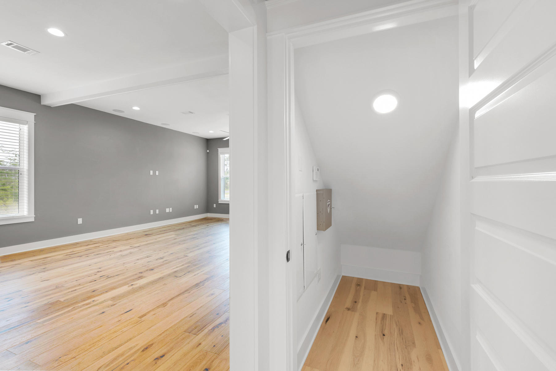 RIDGEWALK LOT 16 BLK B - Residential