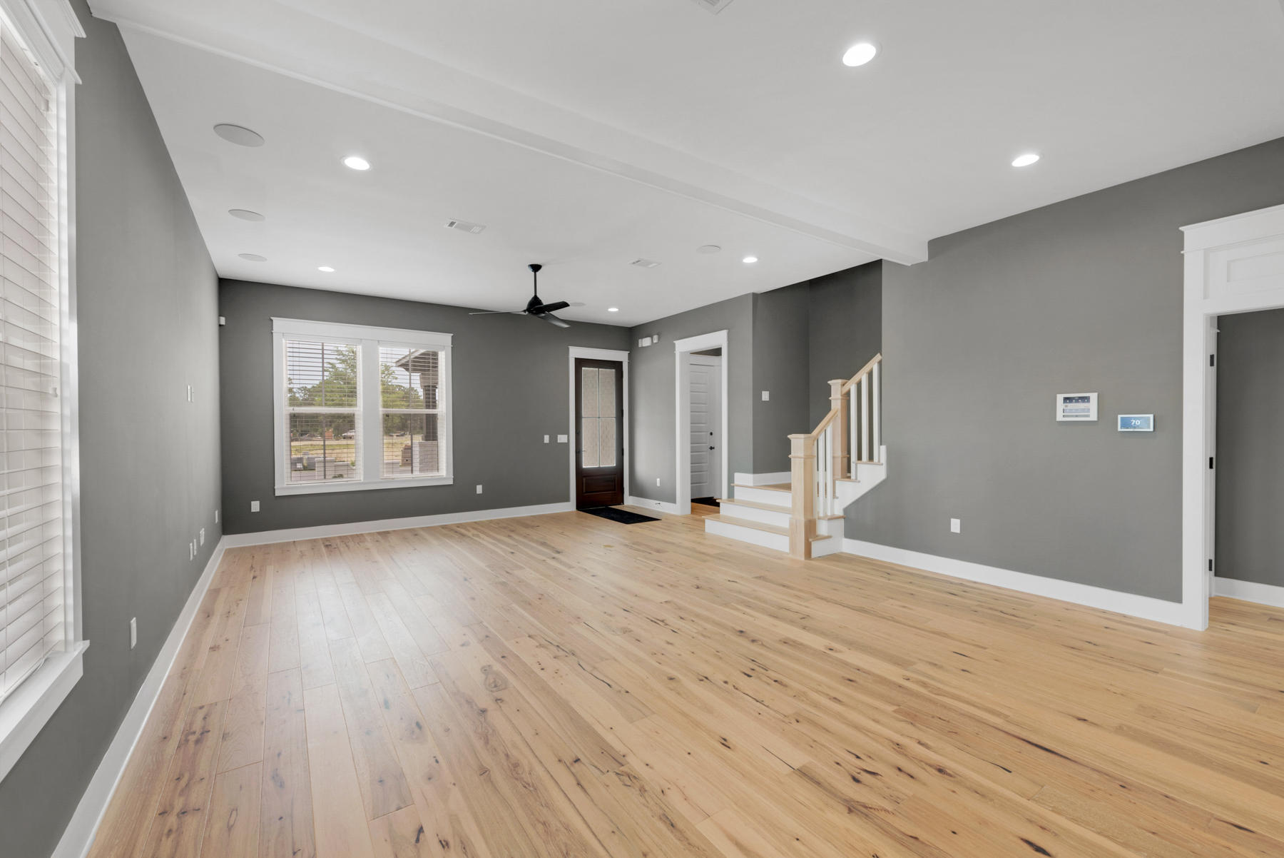 RIDGEWALK LOT 16 BLK B - Residential