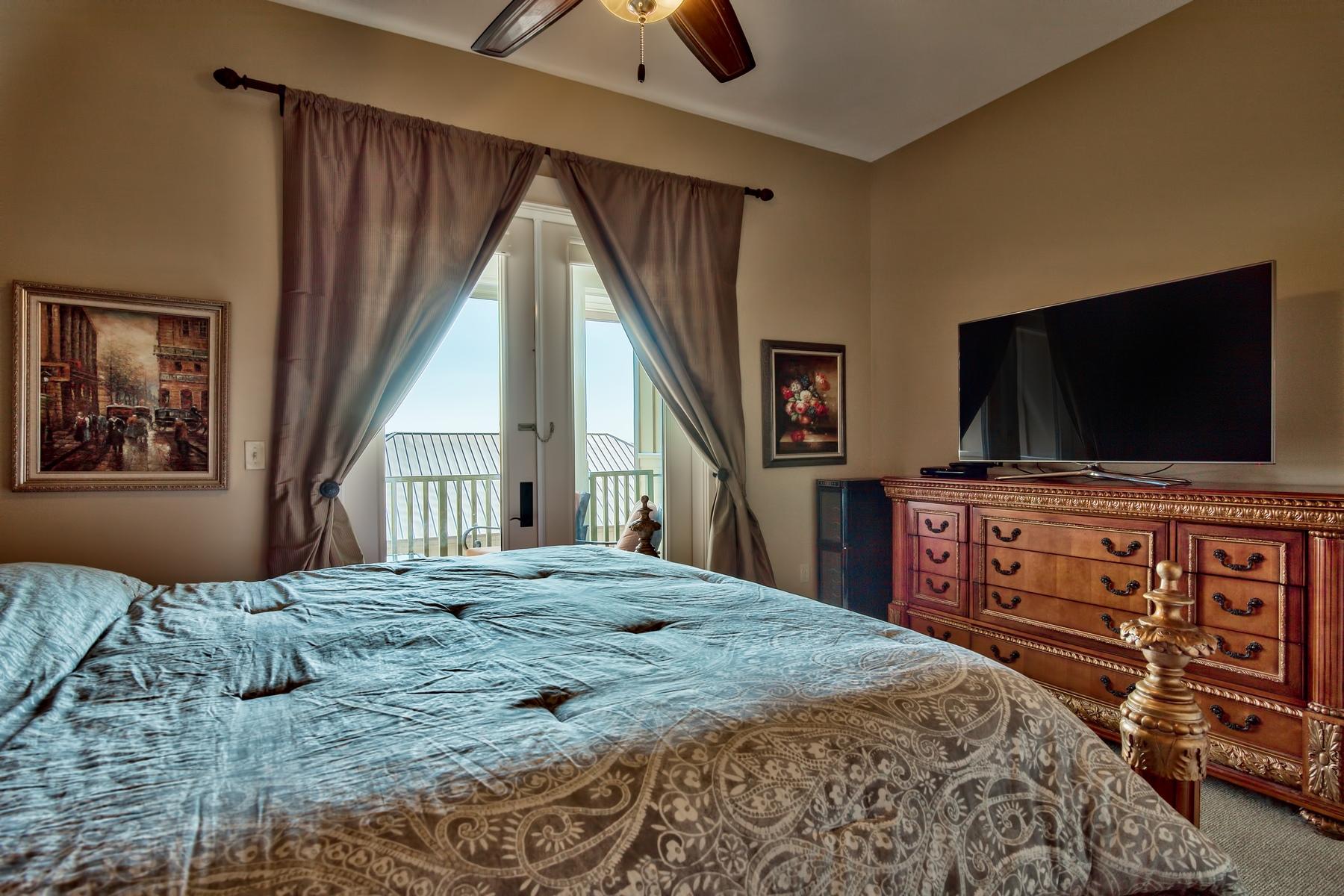 REDFISH VILLAGE - Residential