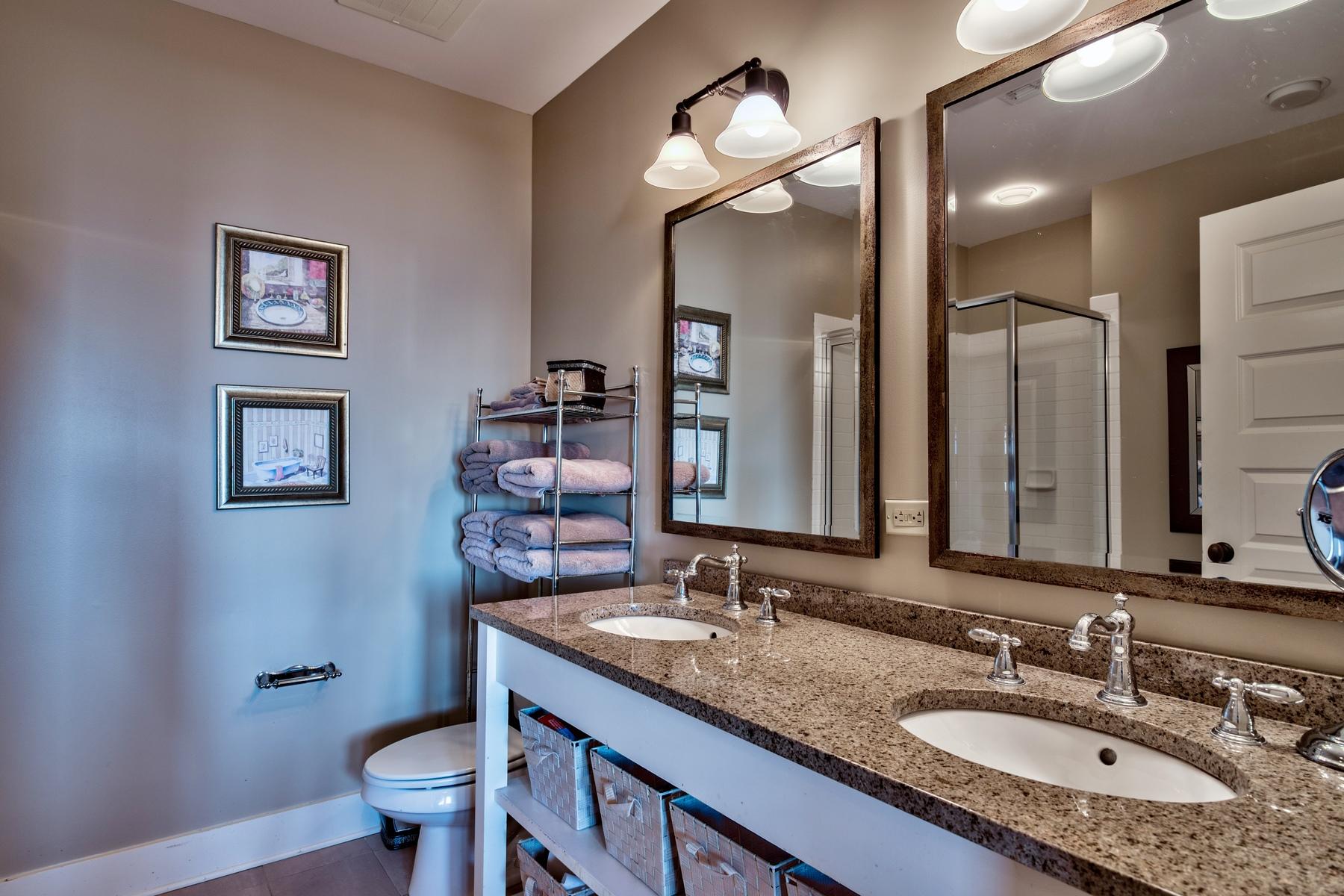 REDFISH VILLAGE - Residential