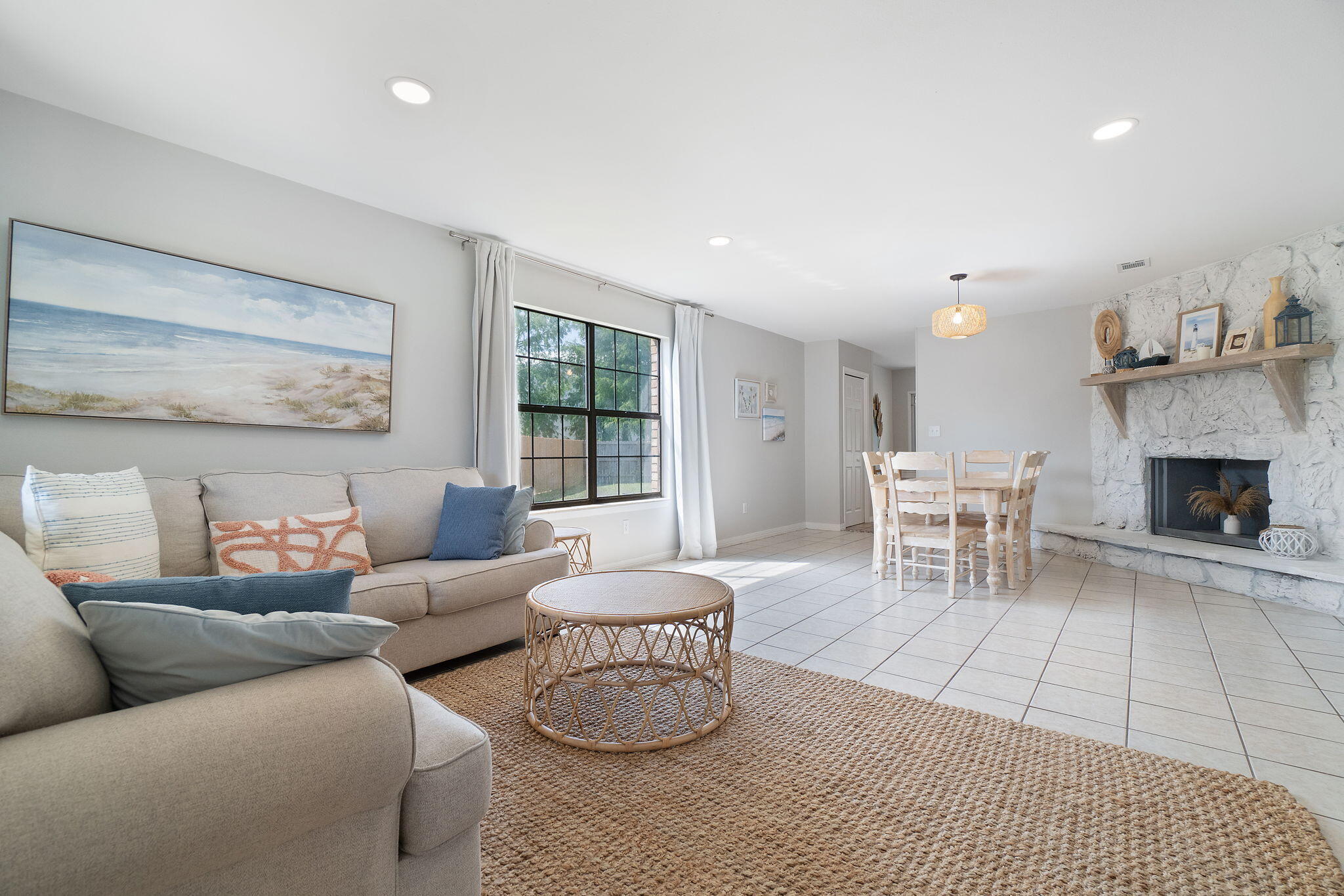 VILLA EAST - Residential