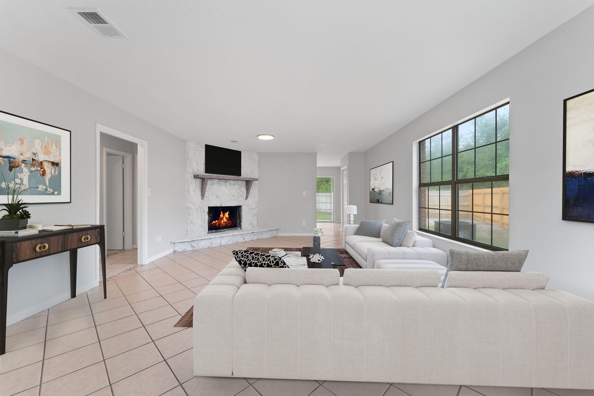 VILLA EAST - Residential