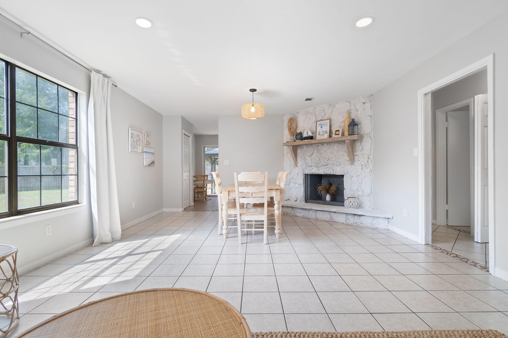 VILLA EAST - Residential