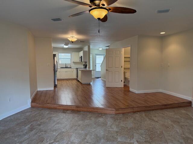 PELICAN PLACE T/H EAST - Residential Lease