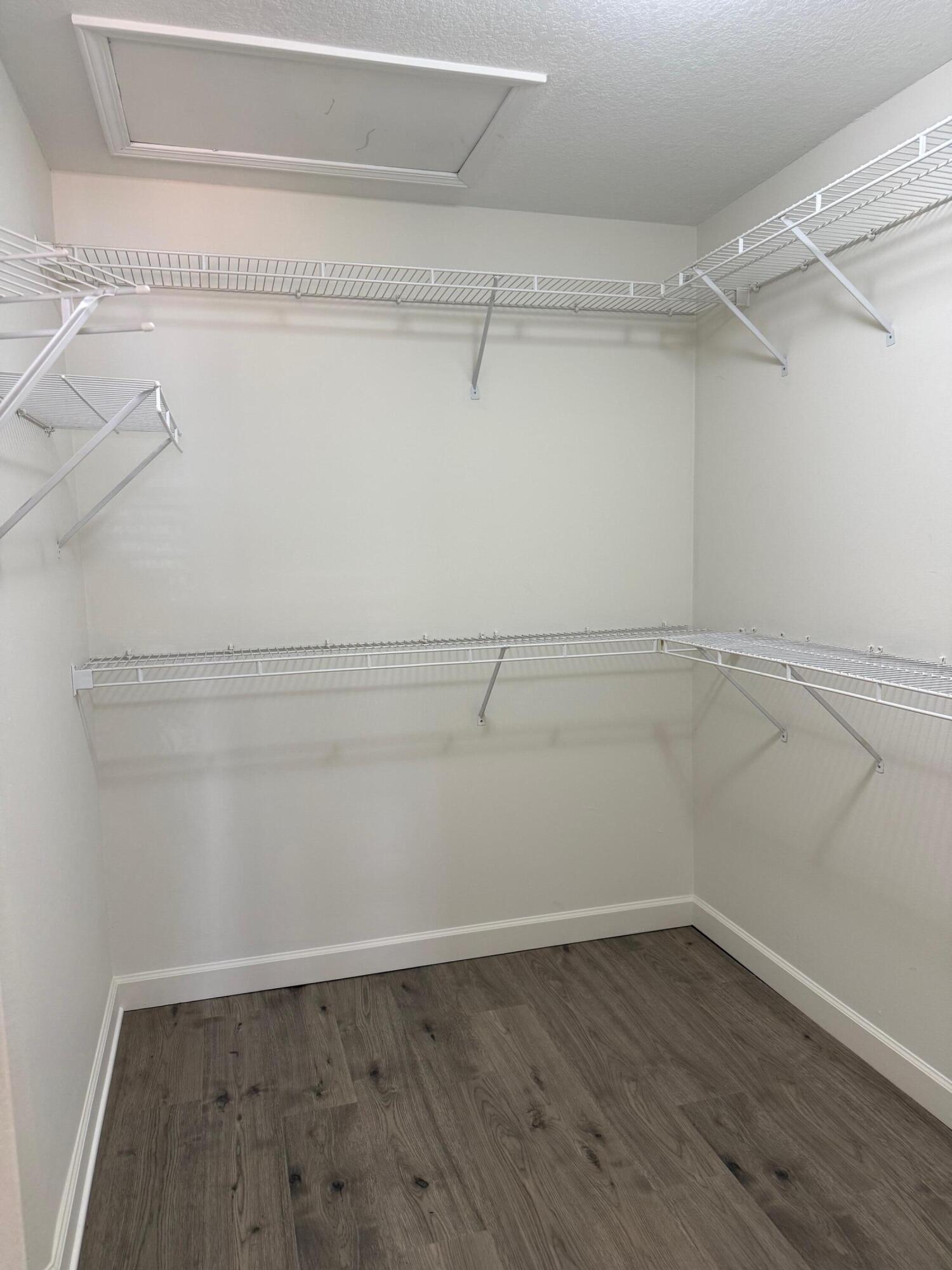 PELICAN PLACE T/H EAST - Residential Lease