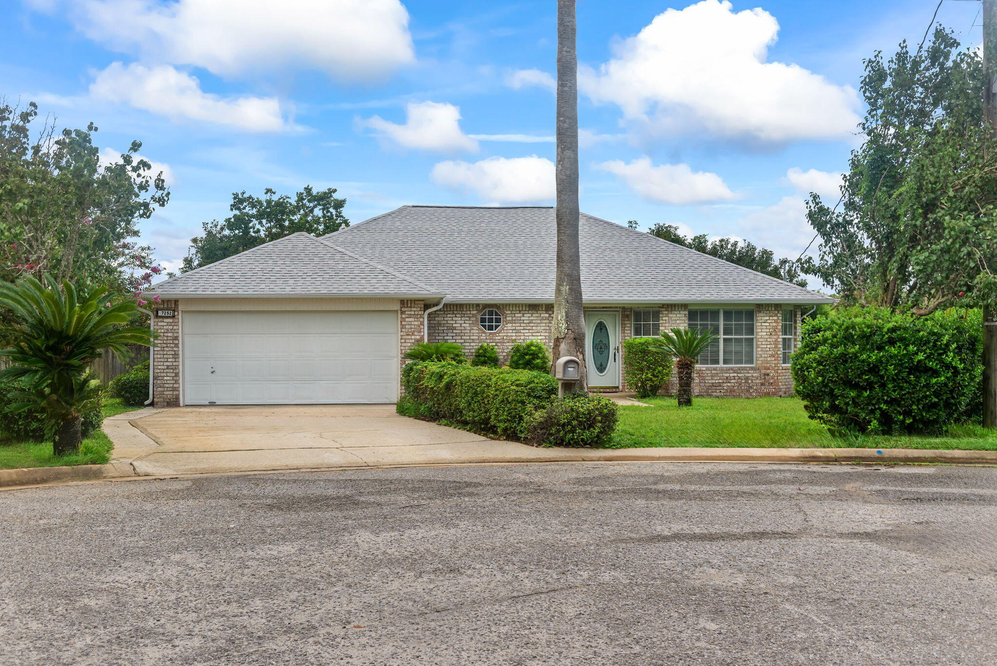 MARION MANOR - Residential