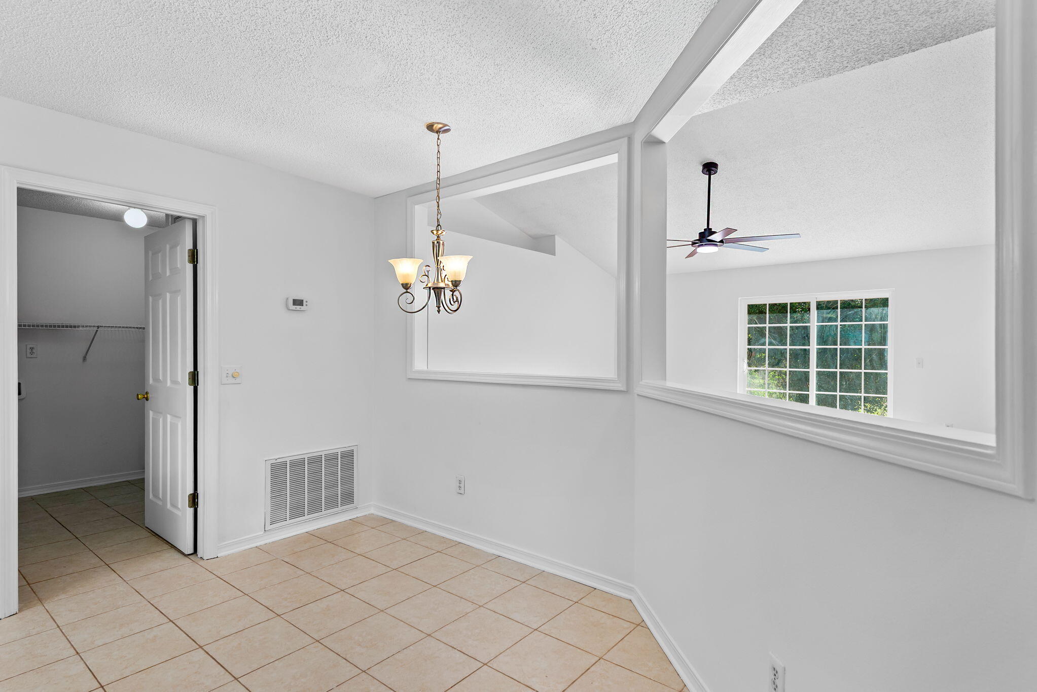 MARION MANOR - Residential