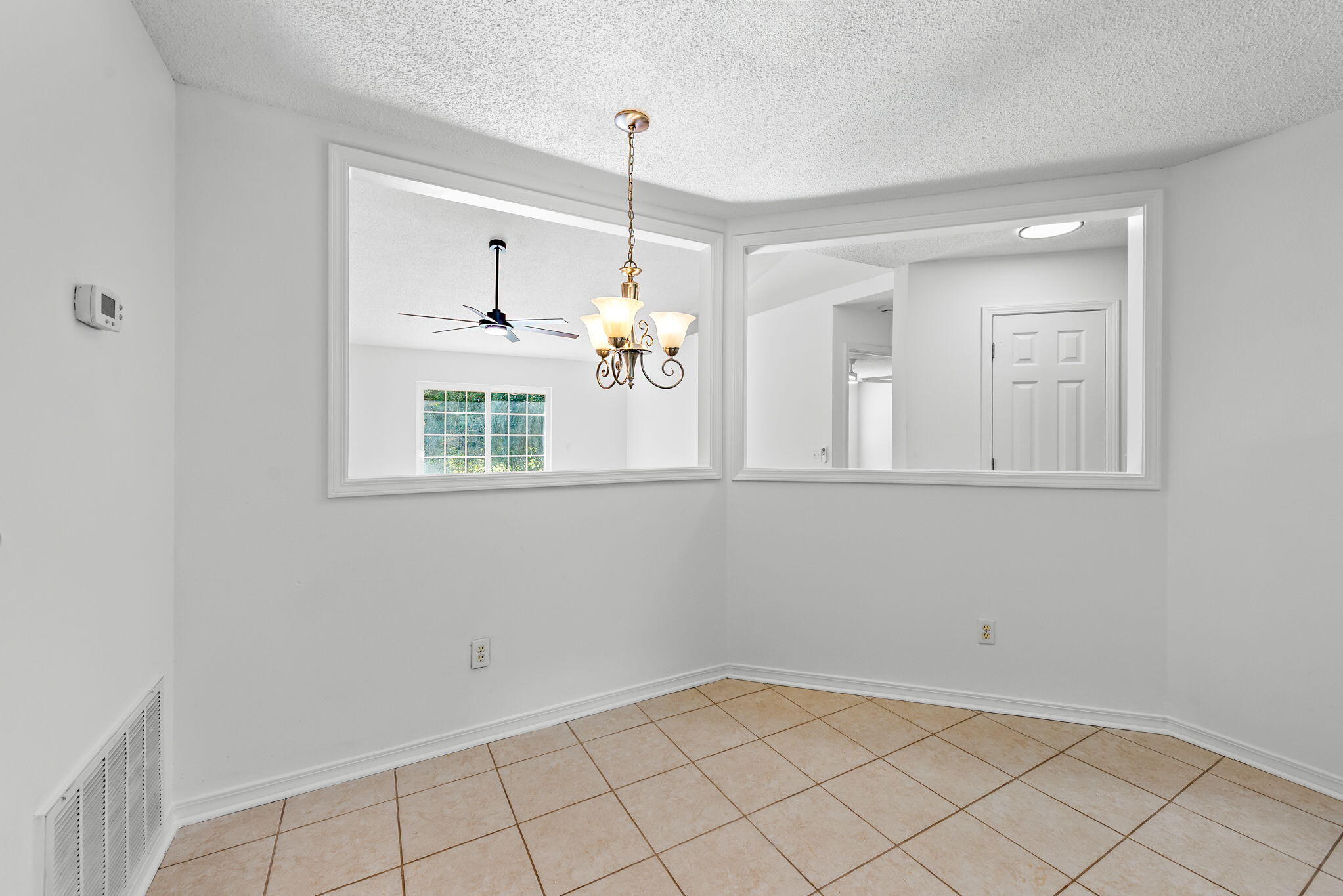 MARION MANOR - Residential