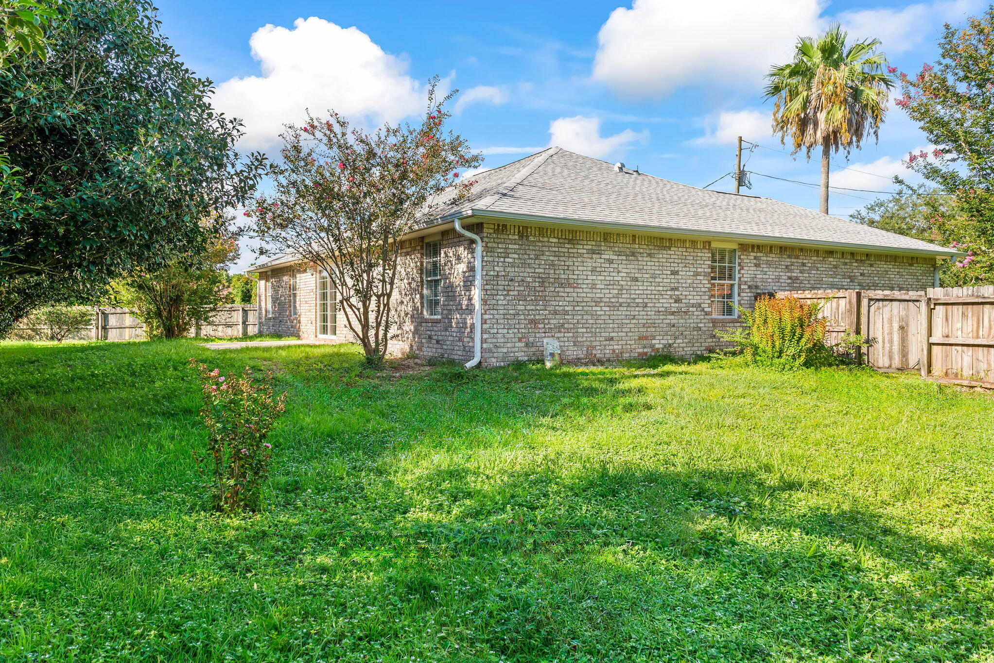 MARION MANOR - Residential