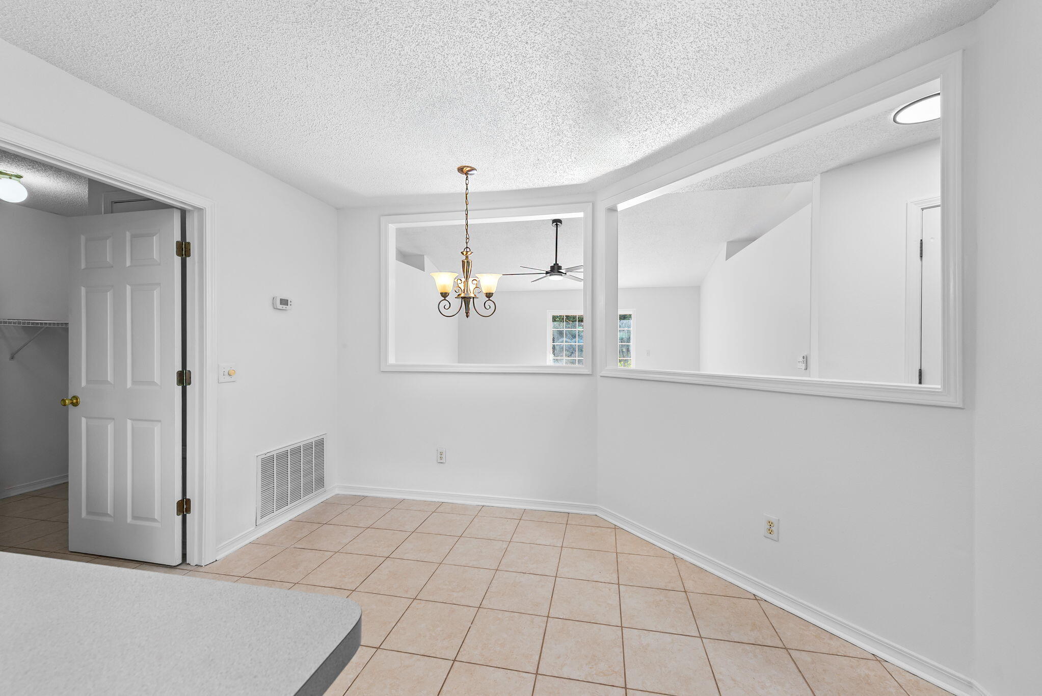 MARION MANOR - Residential