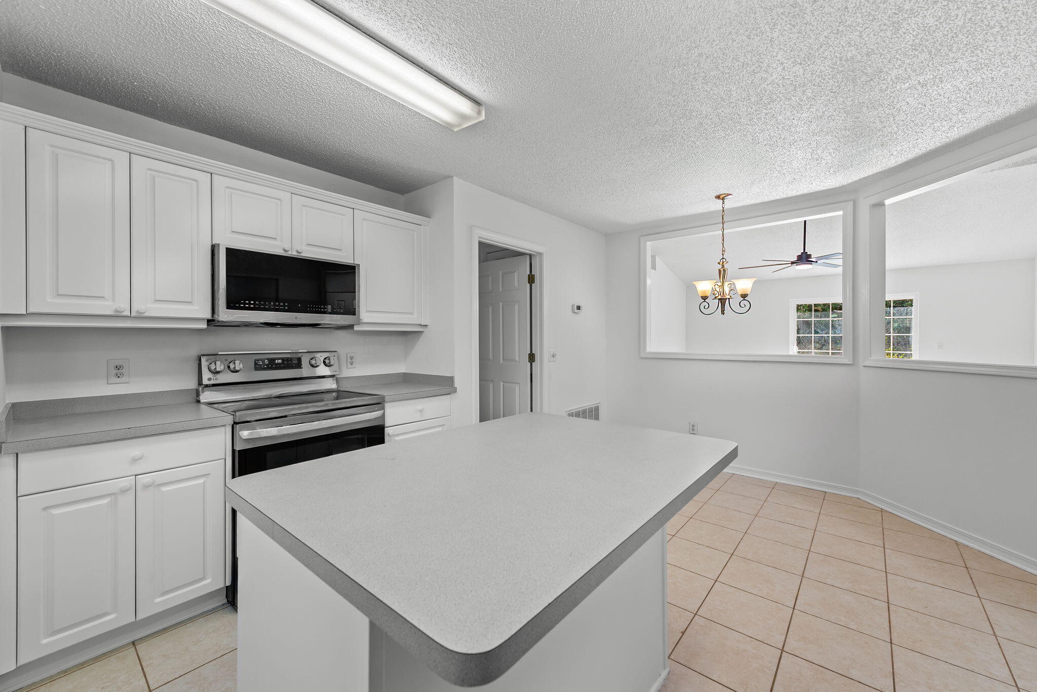 MARION MANOR - Residential
