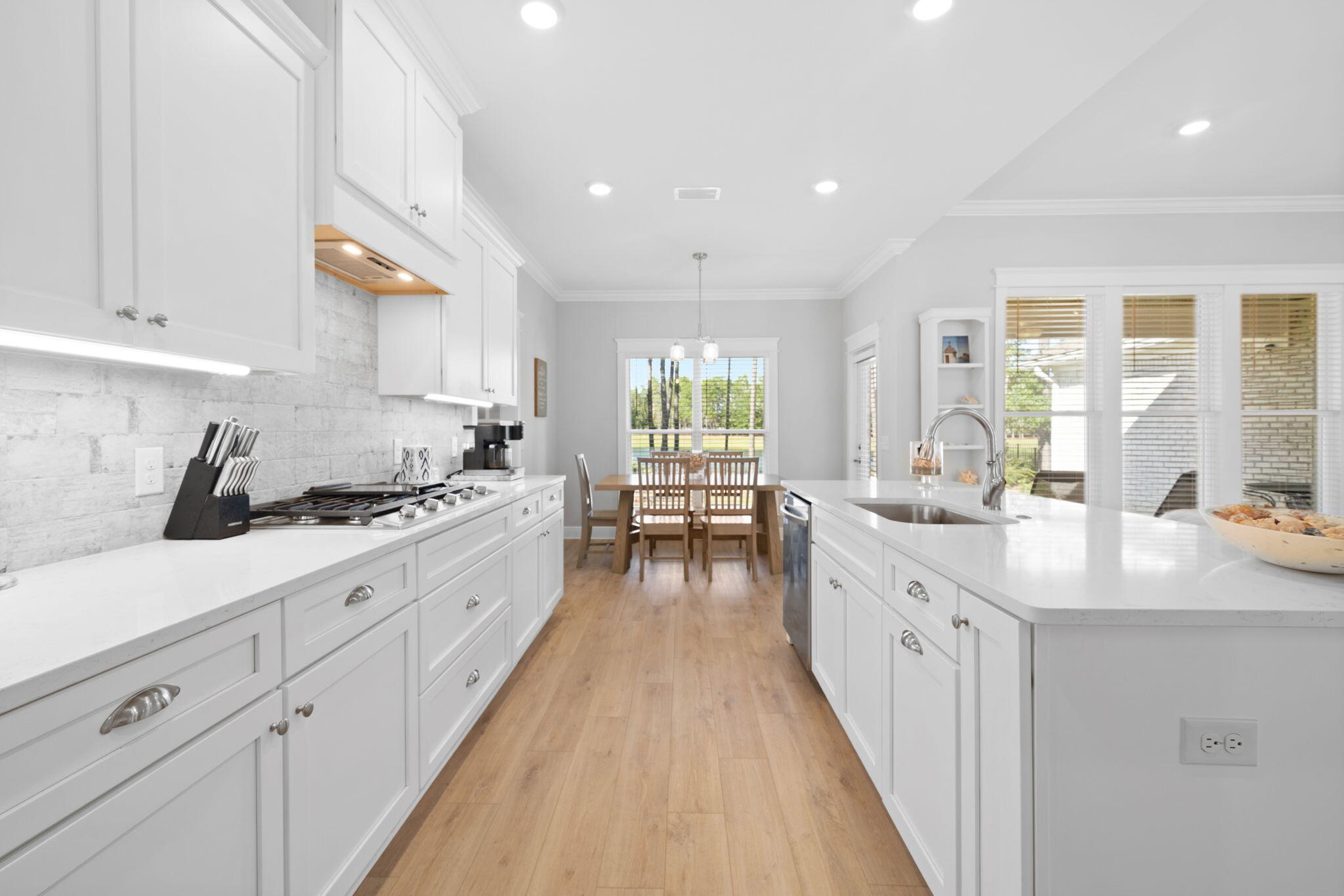 HAMMOCK BAY - Residential