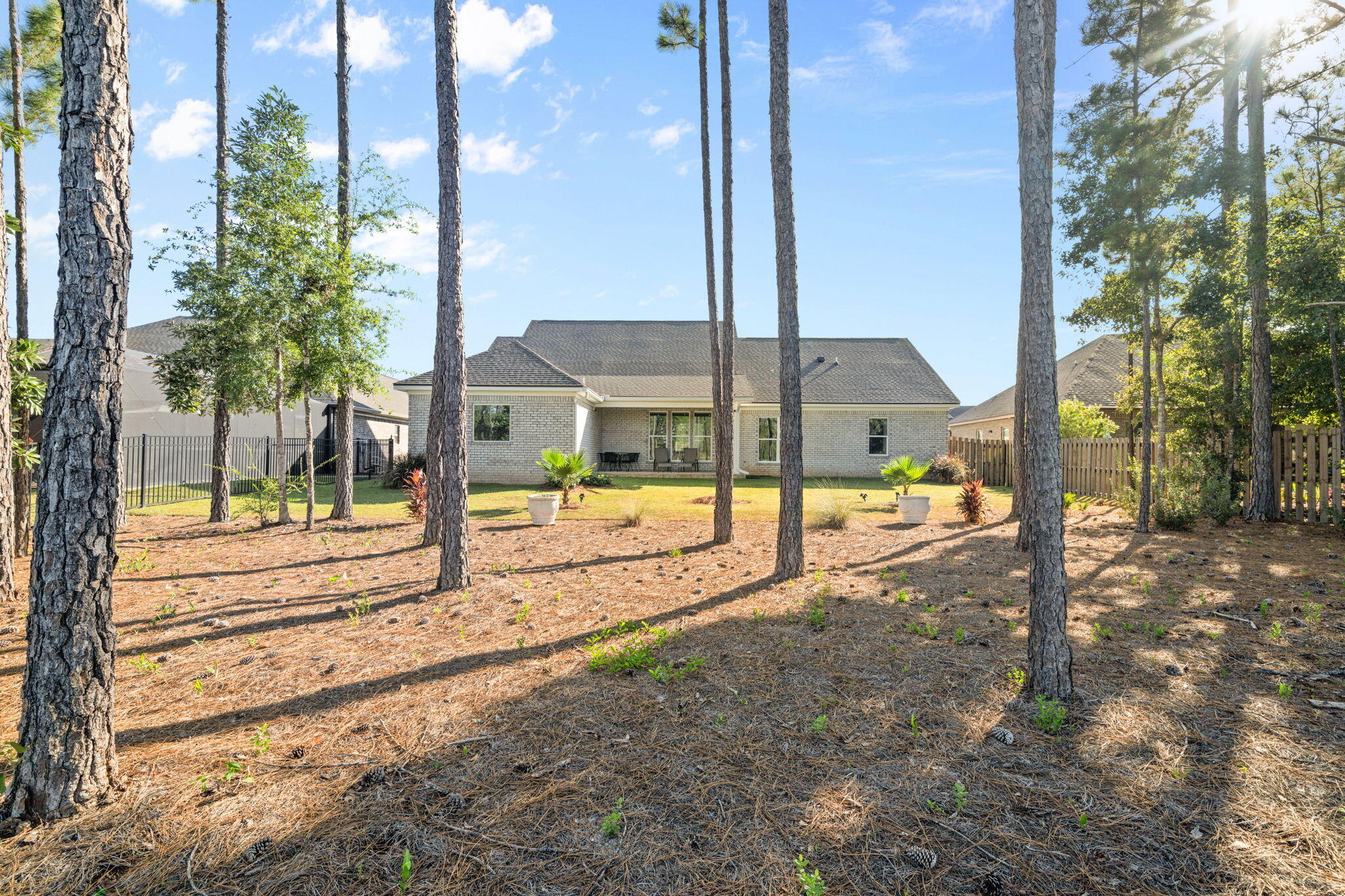 HAMMOCK BAY - Residential