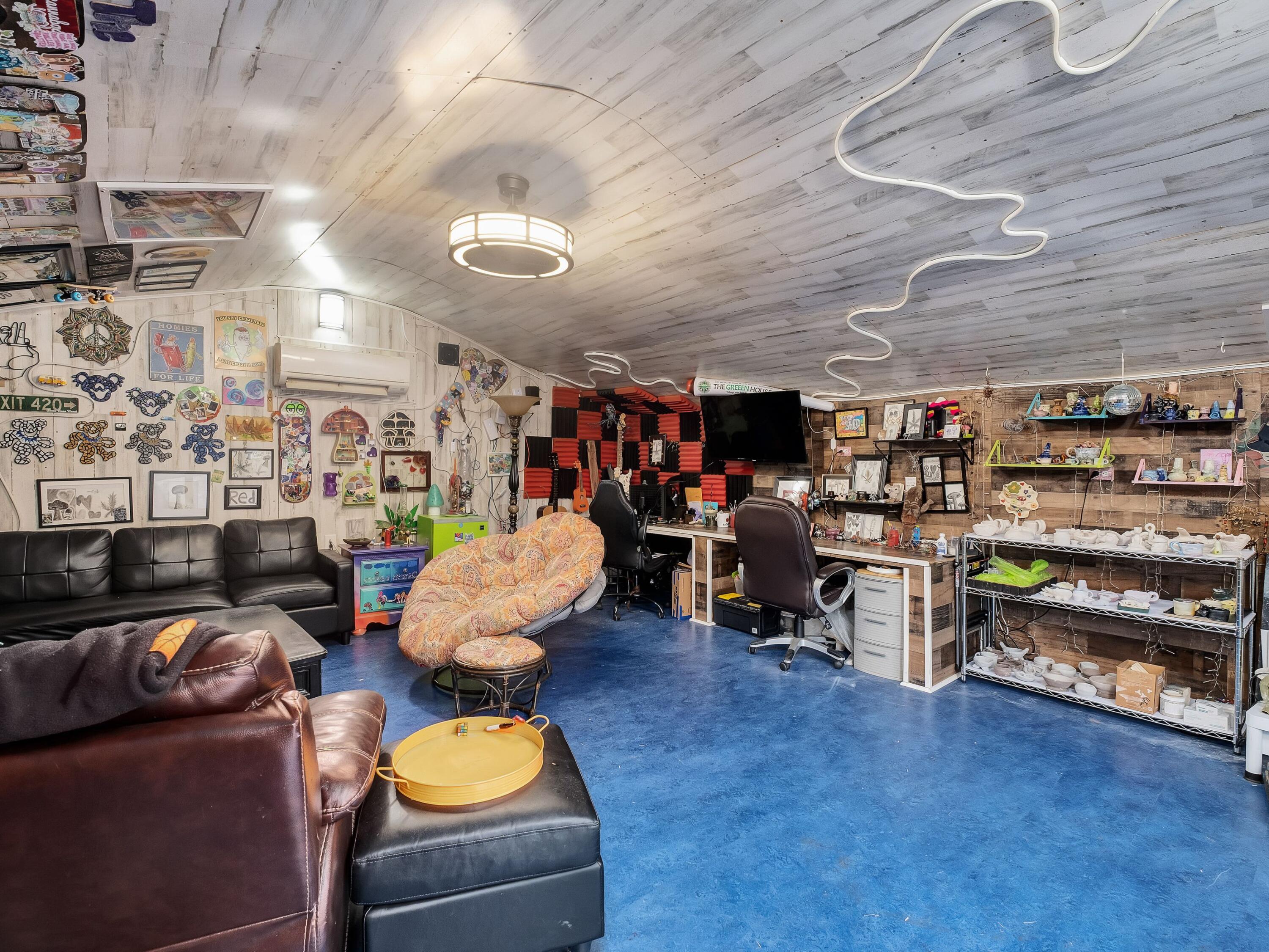 WOODLAND BAYOU ESTATES - Residential