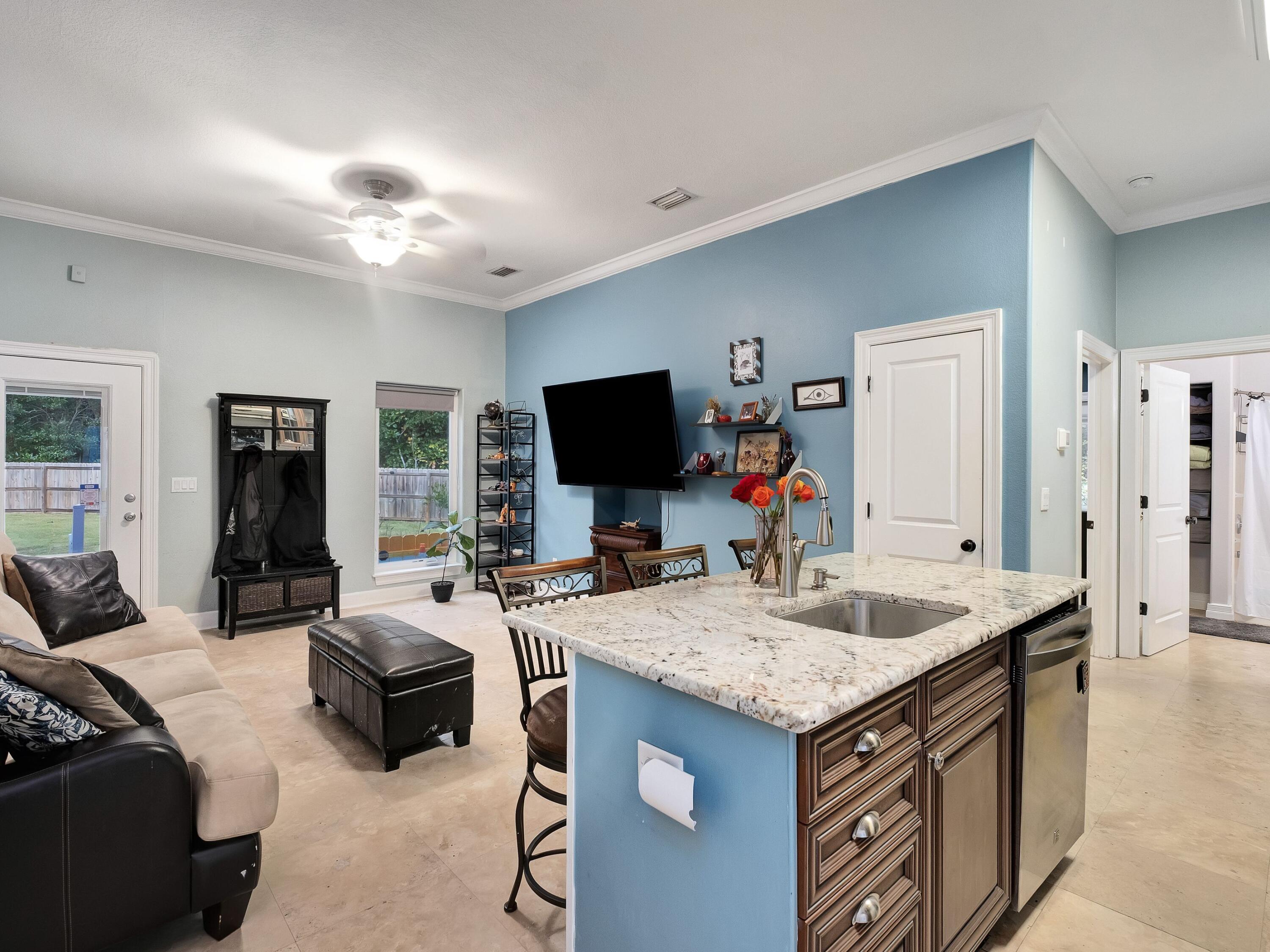 WOODLAND BAYOU ESTATES - Residential