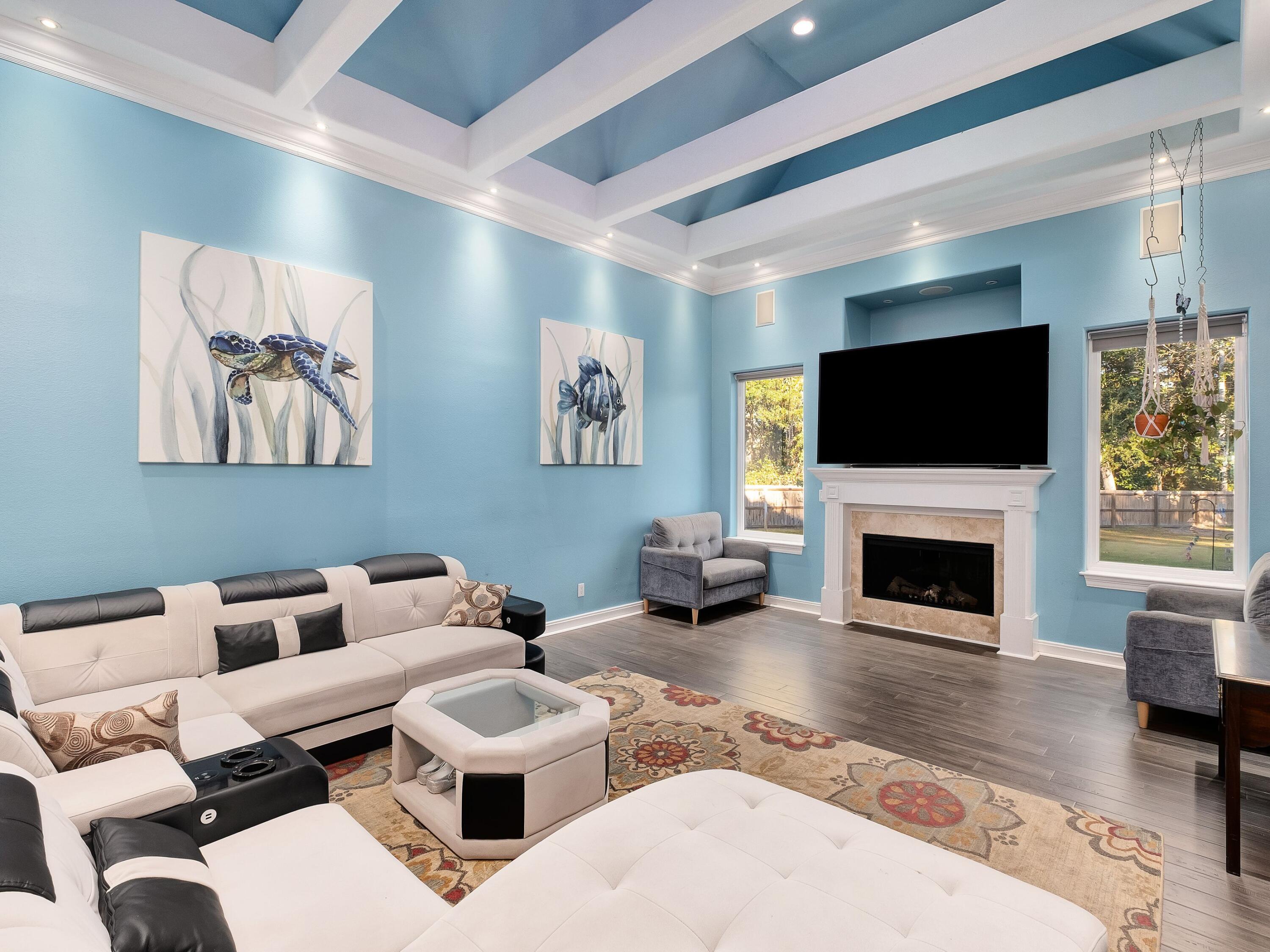 WOODLAND BAYOU ESTATES - Residential