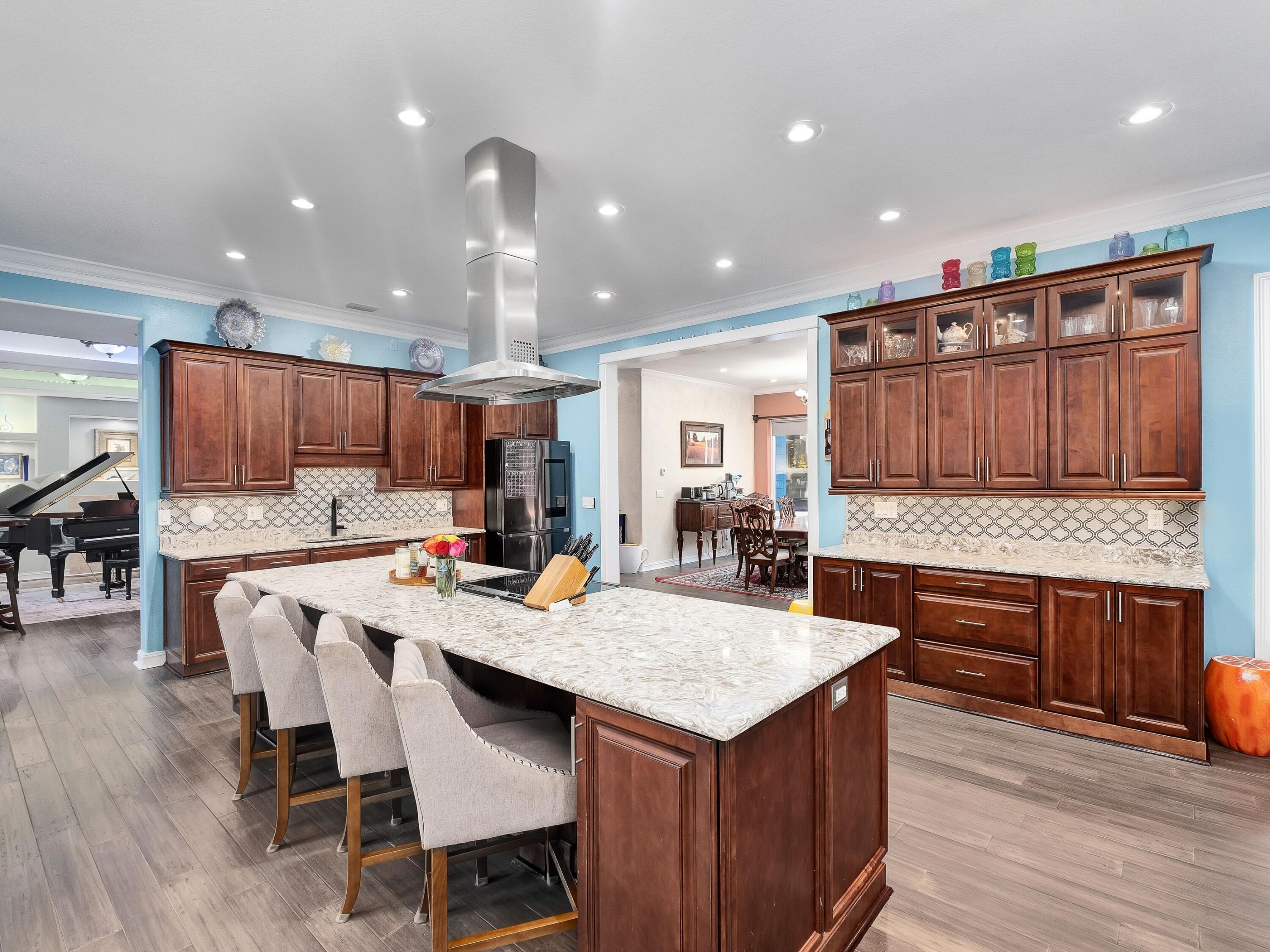 WOODLAND BAYOU ESTATES - Residential