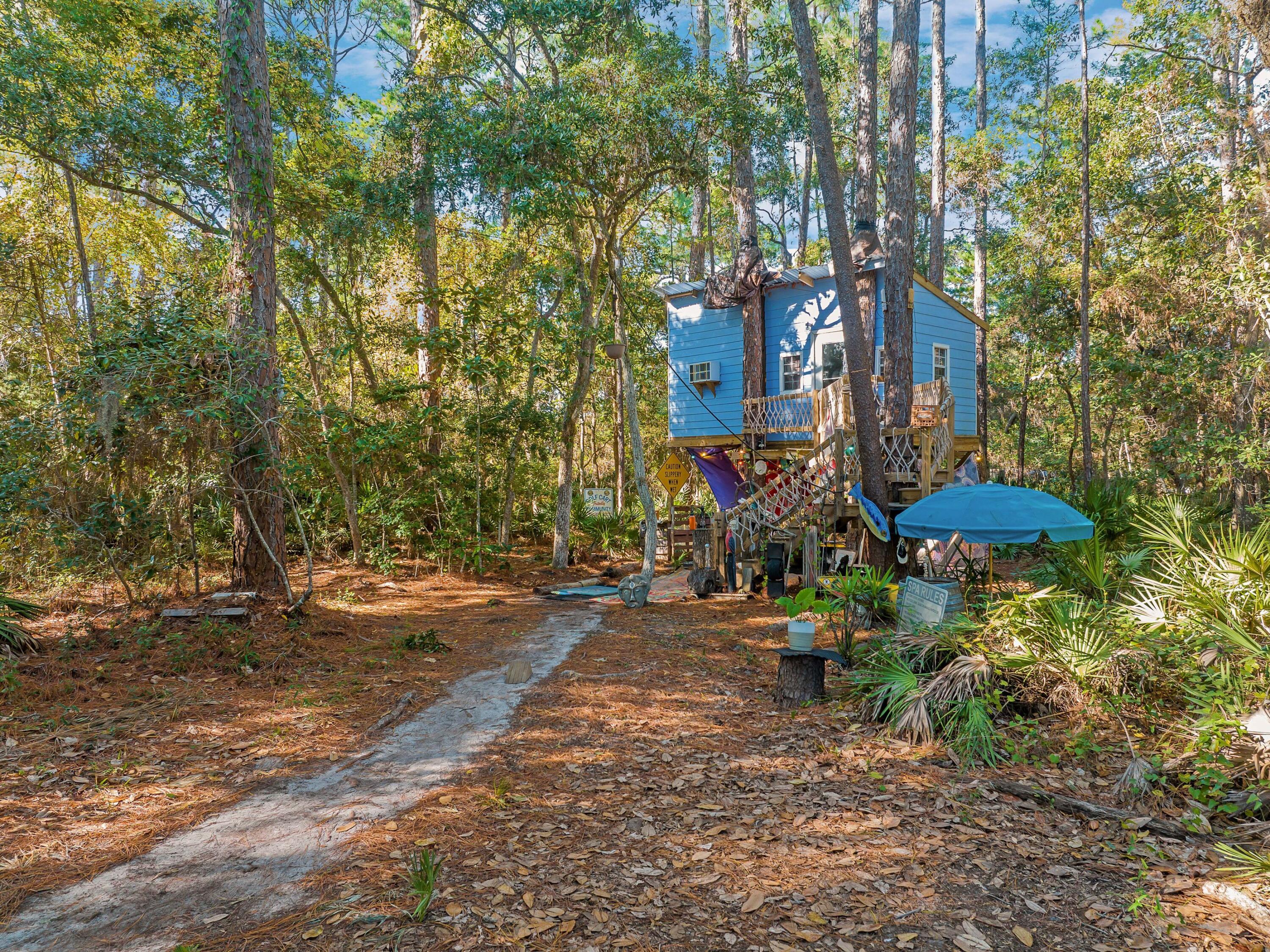 WOODLAND BAYOU ESTATES - Residential