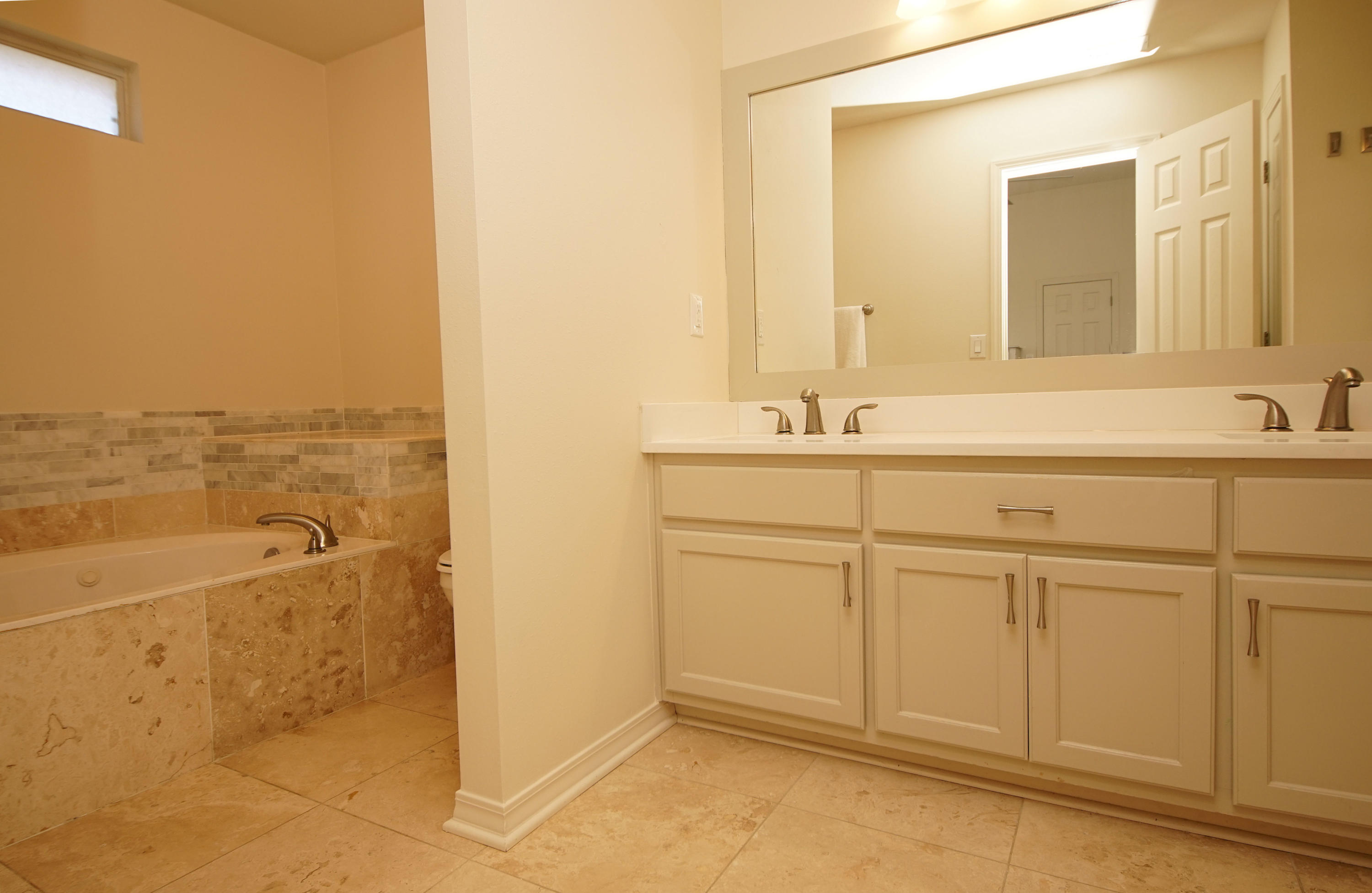 HARBOR BREEZE - Residential