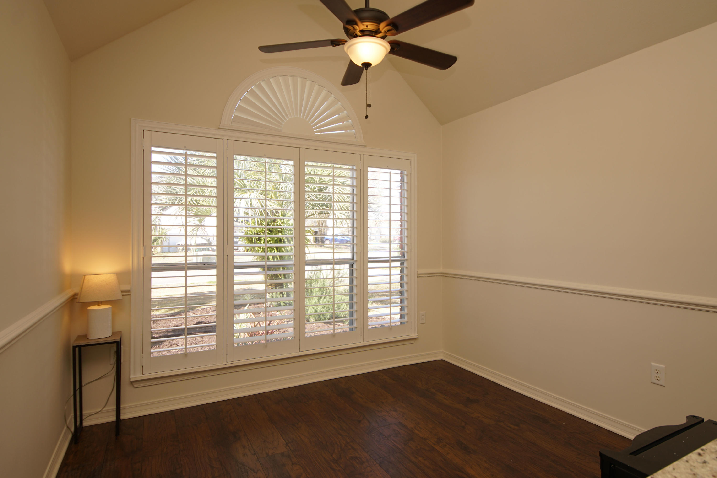 HARBOR BREEZE - Residential