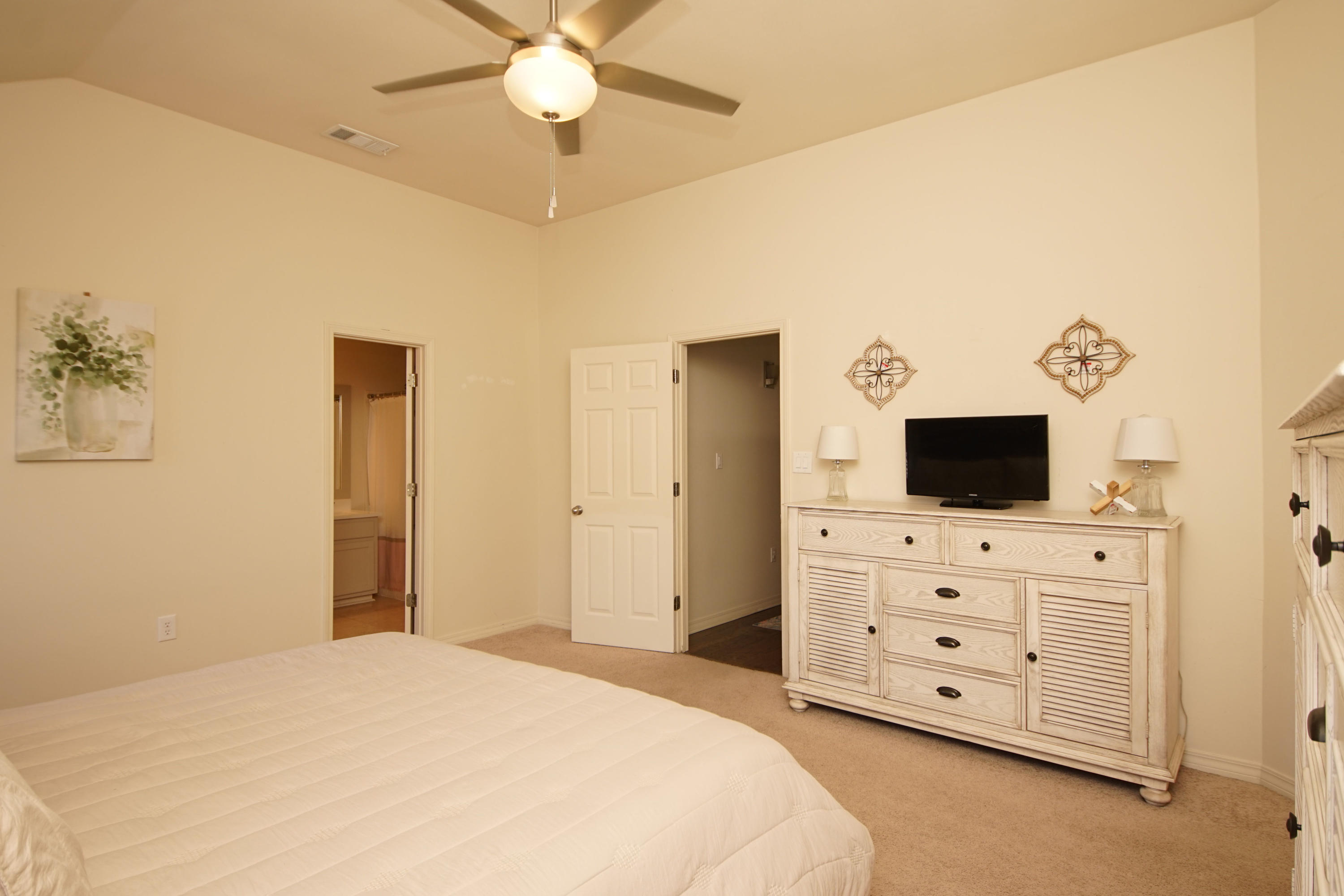 HARBOR BREEZE - Residential