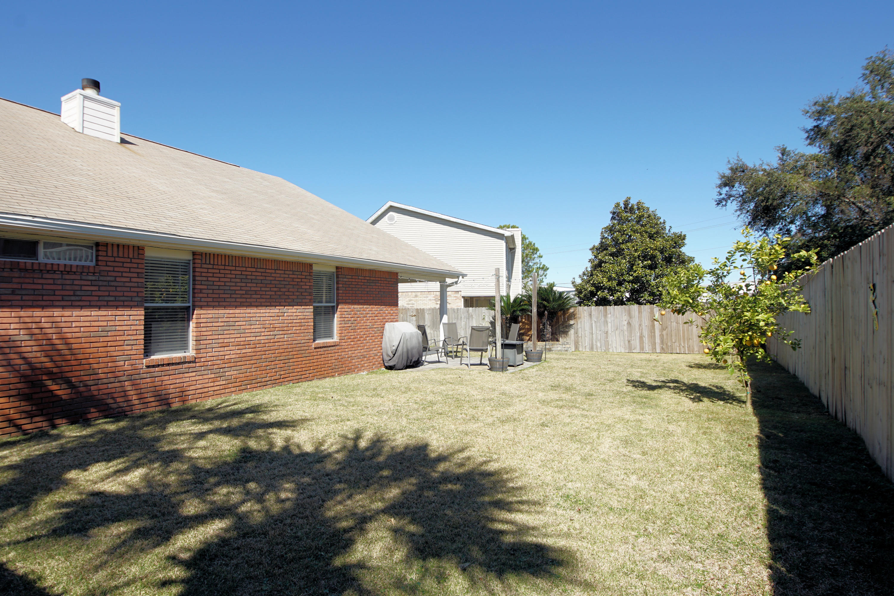 HARBOR BREEZE - Residential