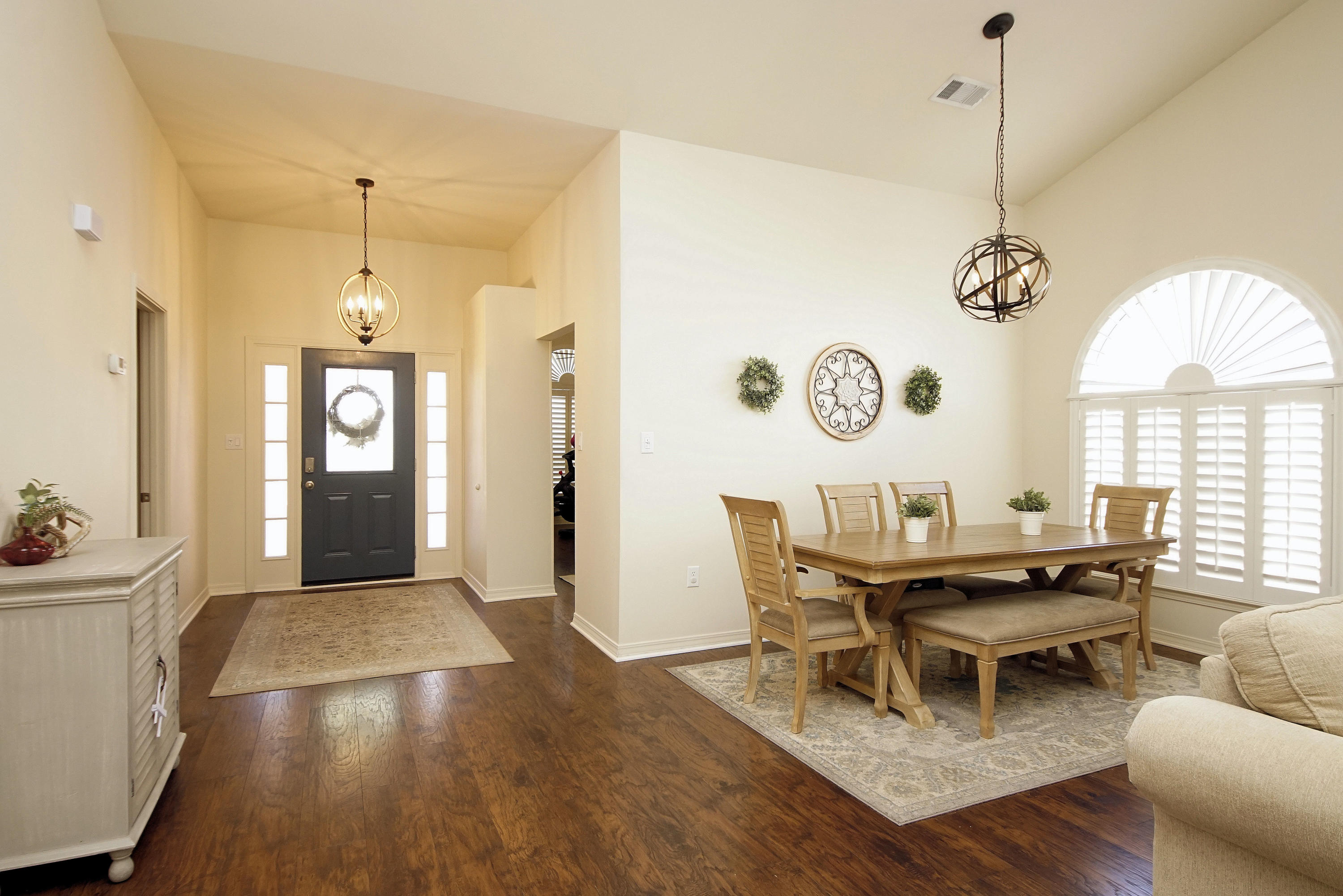 HARBOR BREEZE - Residential