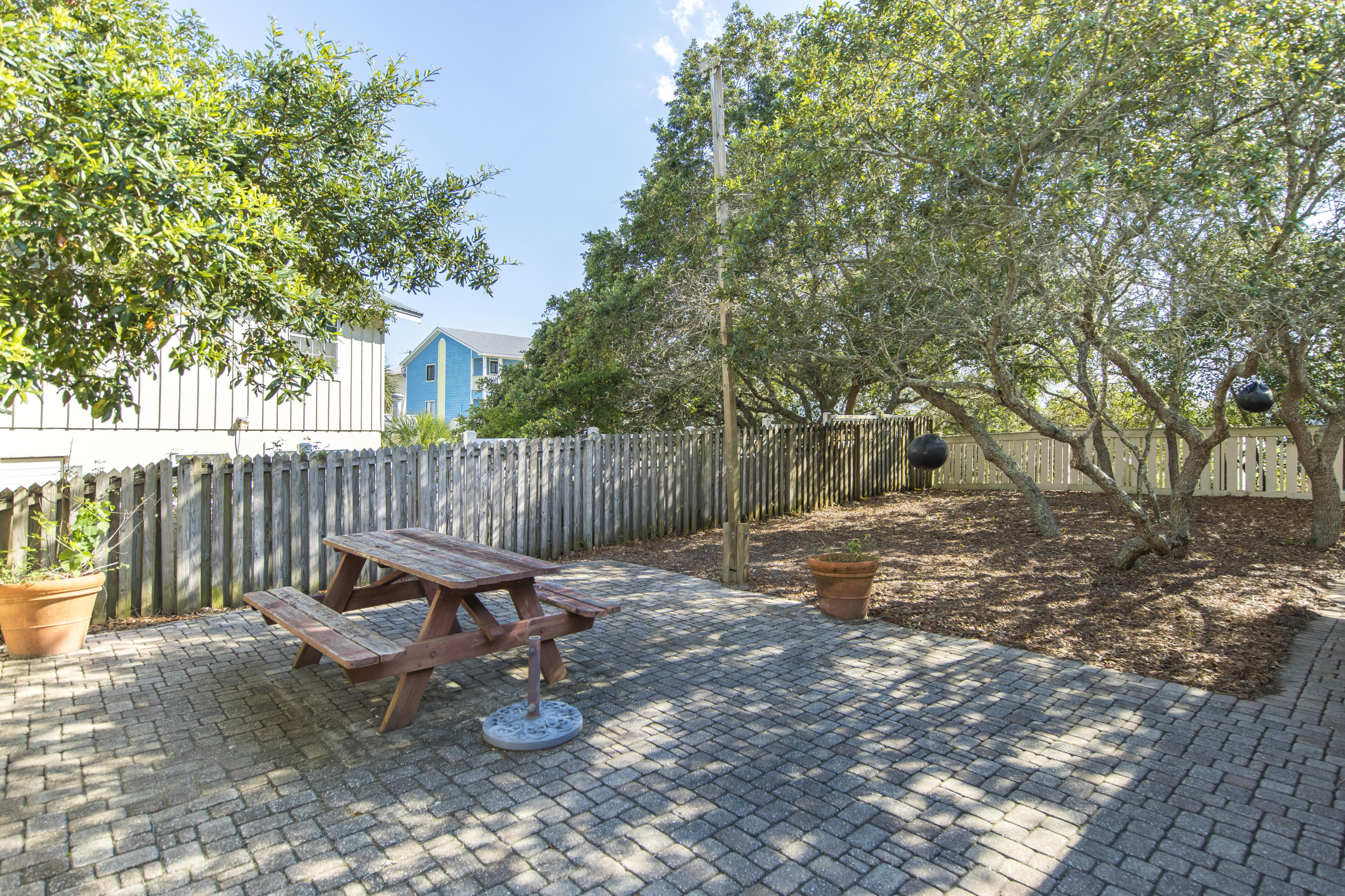 GRAYTON BEACH - Residential