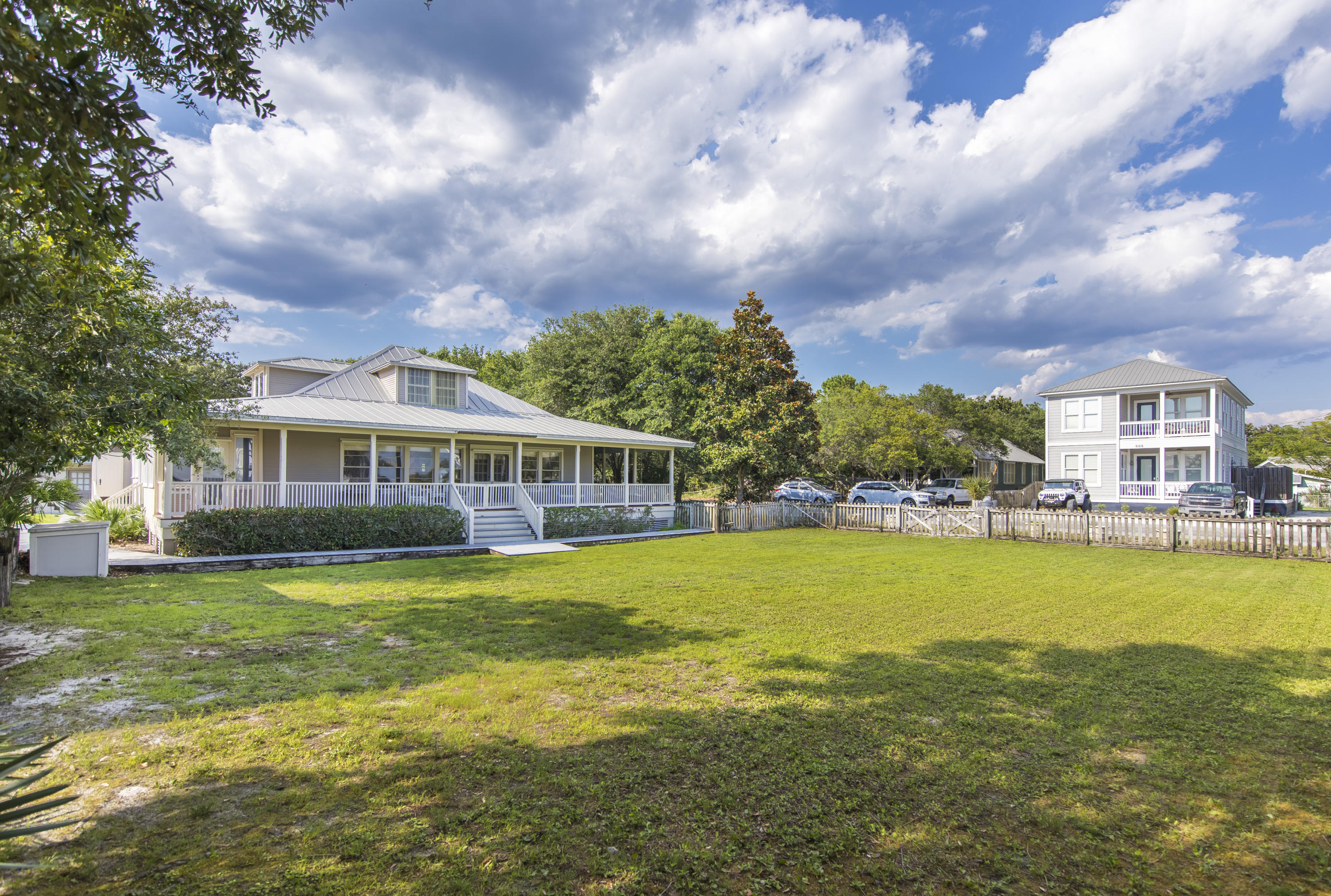 GRAYTON BEACH - Residential