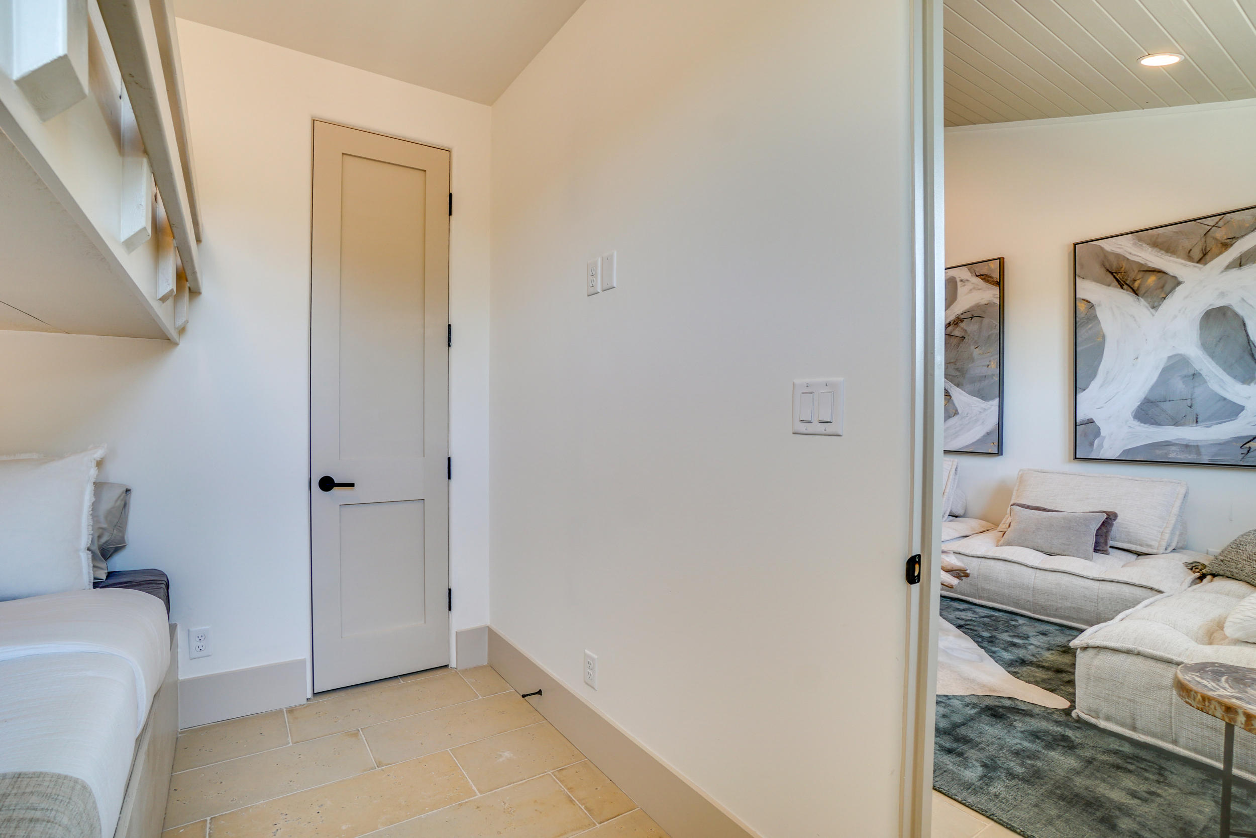 GRAND LAGOON SHORES - Residential
