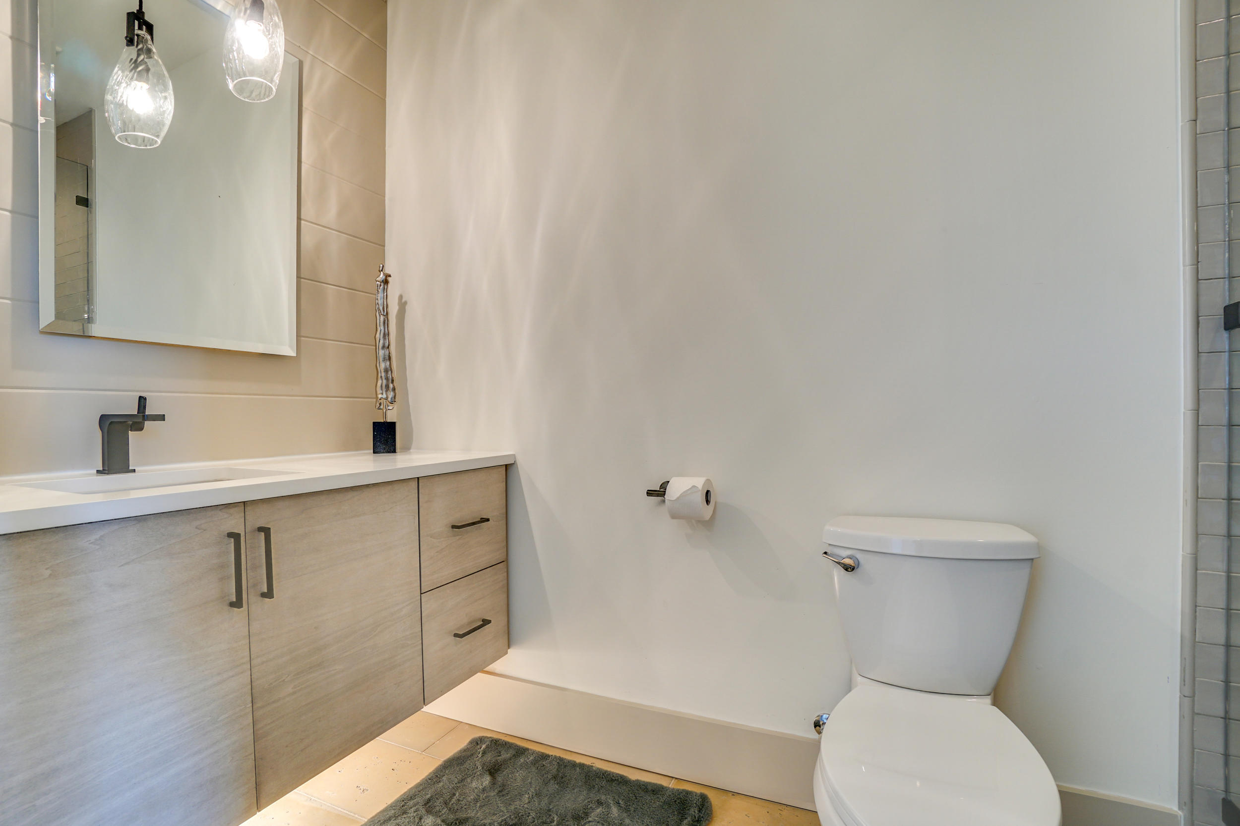 GRAND LAGOON SHORES - Residential