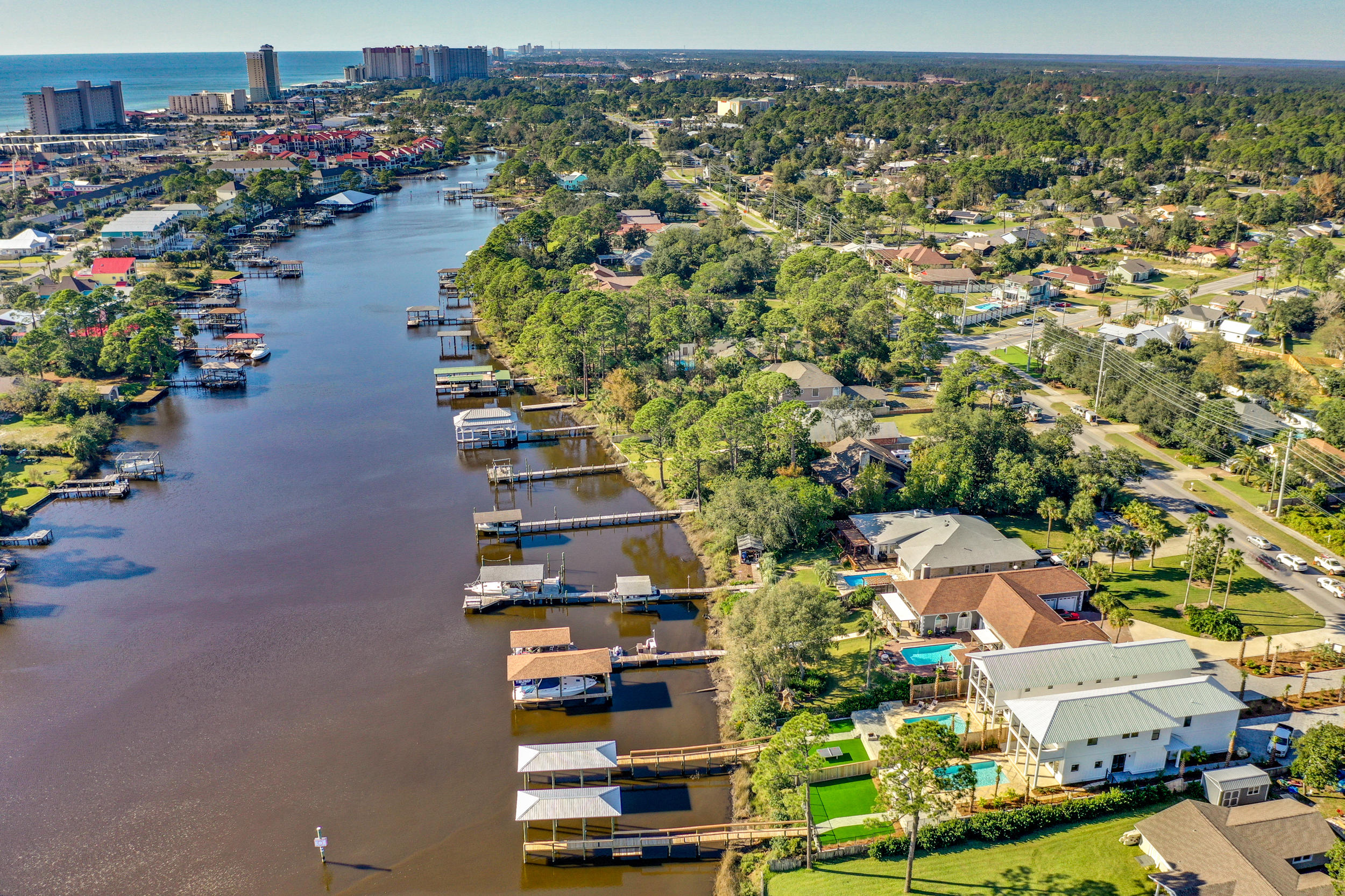 GRAND LAGOON SHORES - Residential