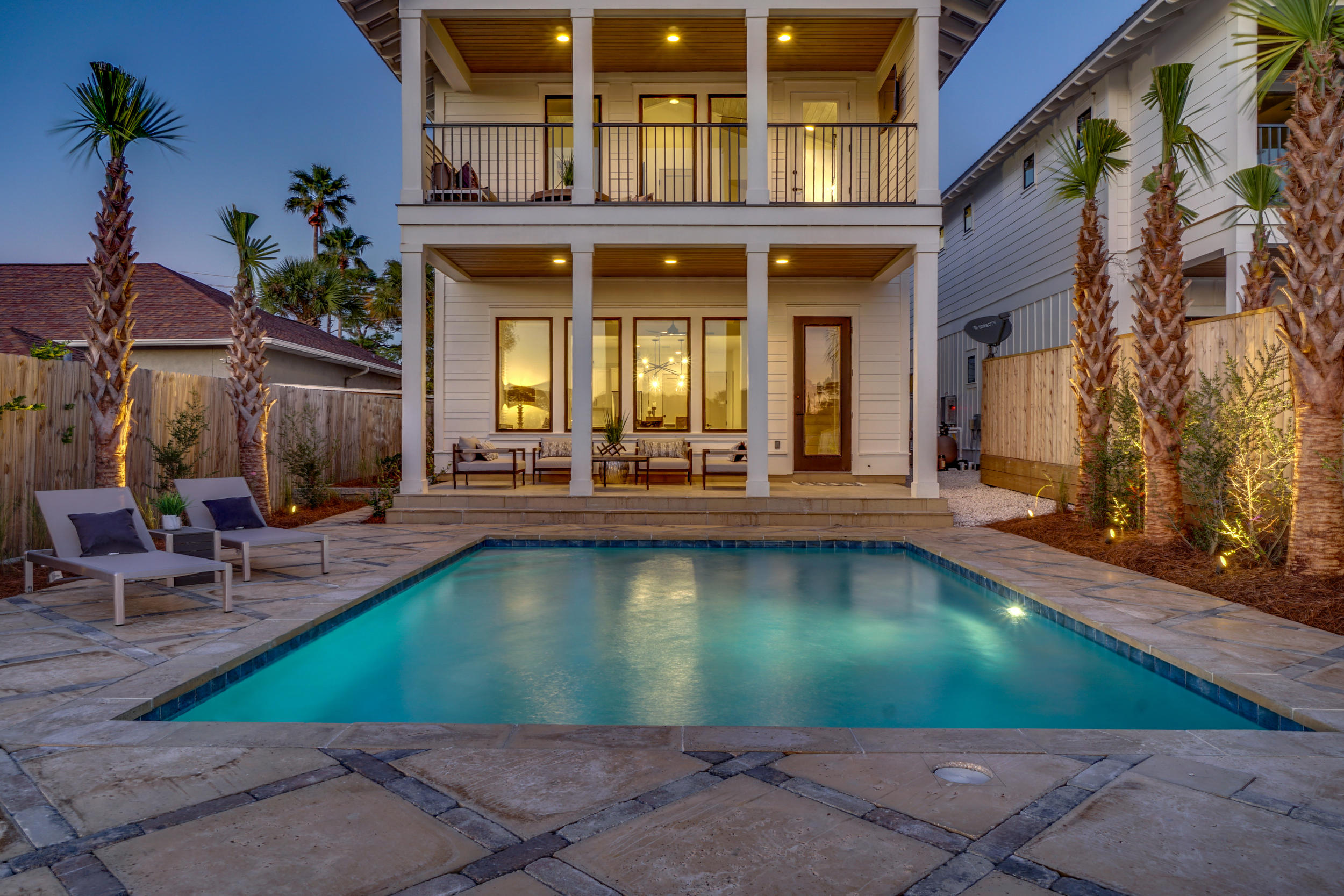 GRAND LAGOON SHORES - Residential