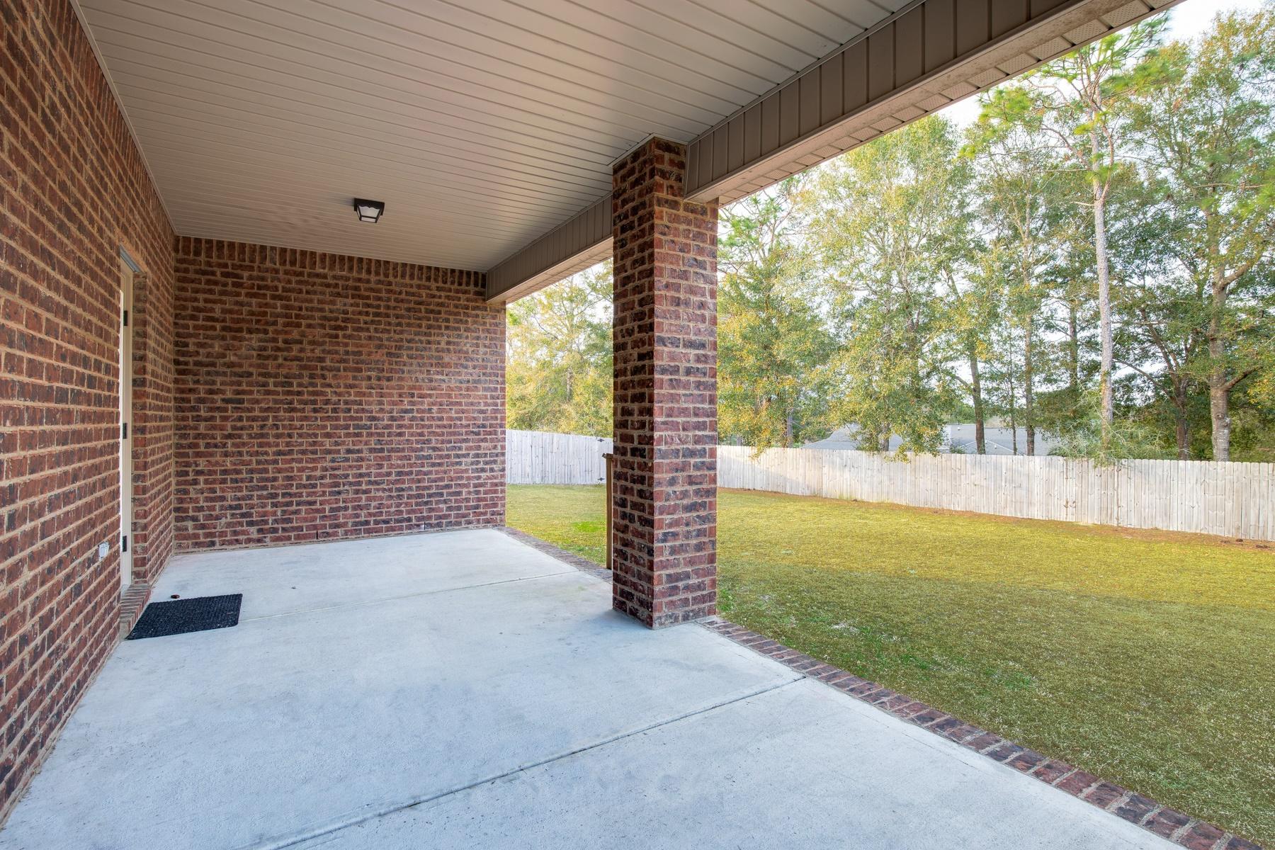 LIBERTY OAKS - Residential