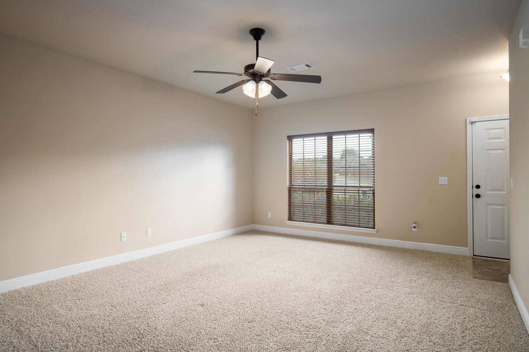 LIBERTY OAKS - Residential